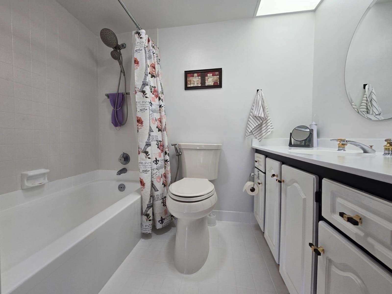 BAHAMA VILLAGE CONDO - Residential