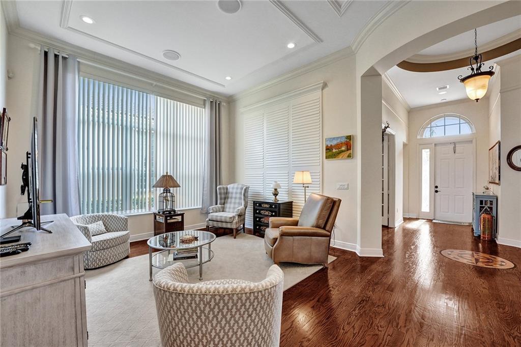 Buena Vida - Residential
