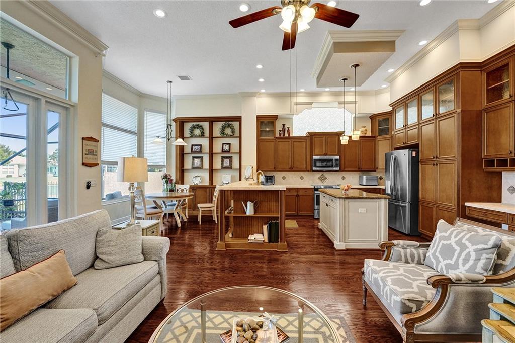 Buena Vida - Residential