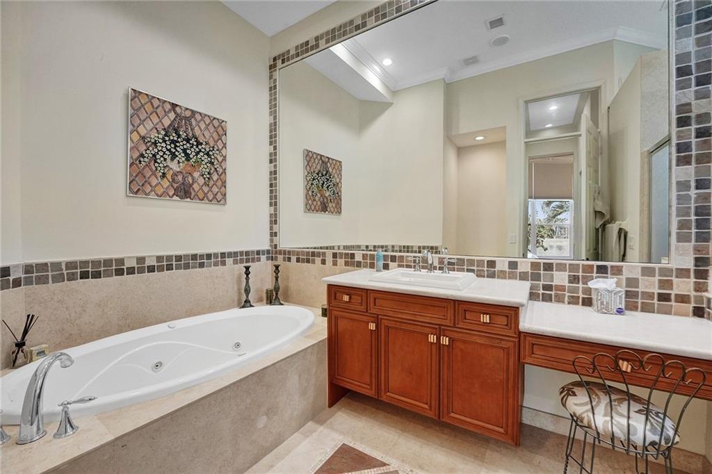Buena Vida - Residential