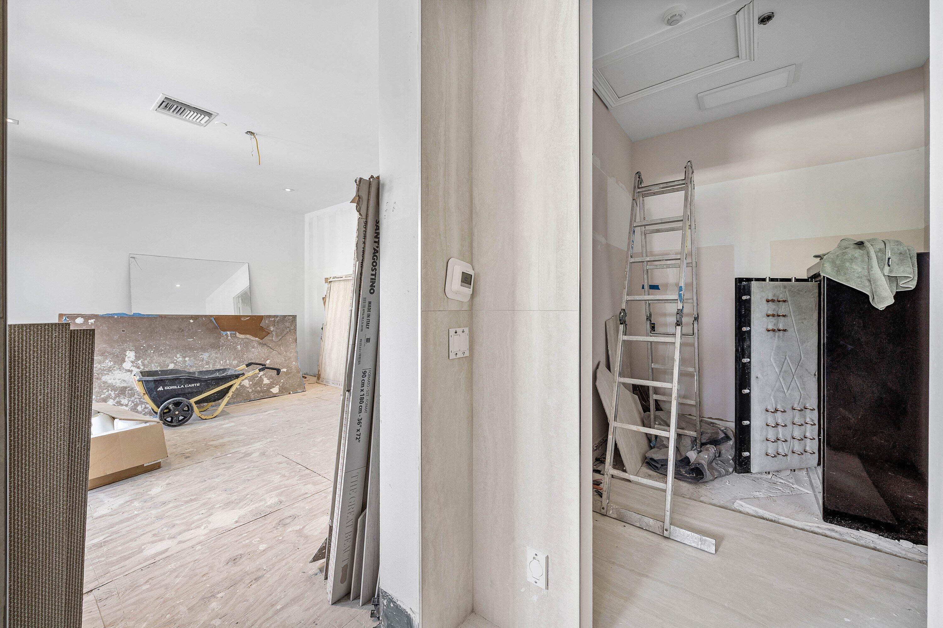 ROYAL PALM YACHT & COUNTRY CLUB - Residential