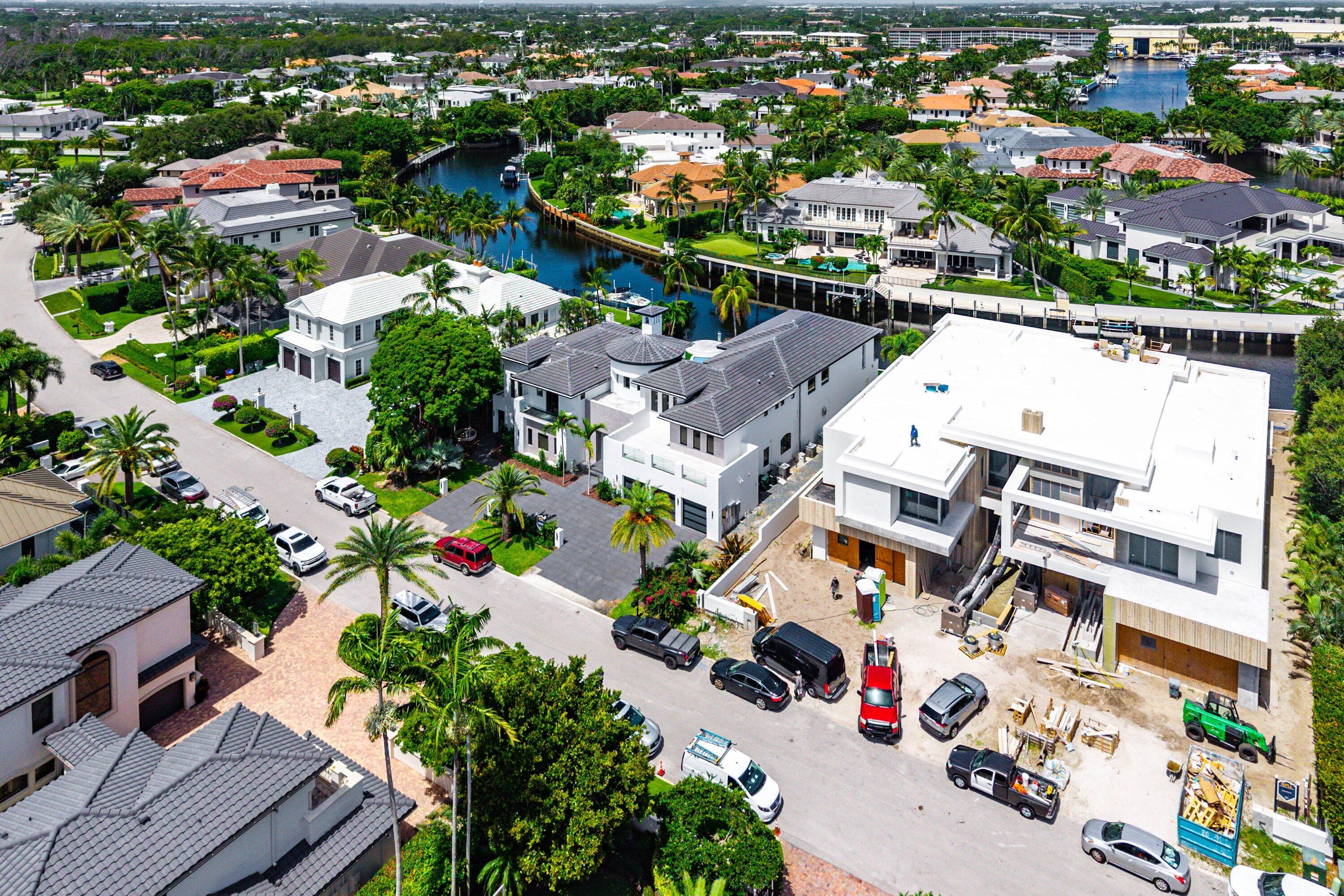 ROYAL PALM YACHT & COUNTRY CLUB - Residential