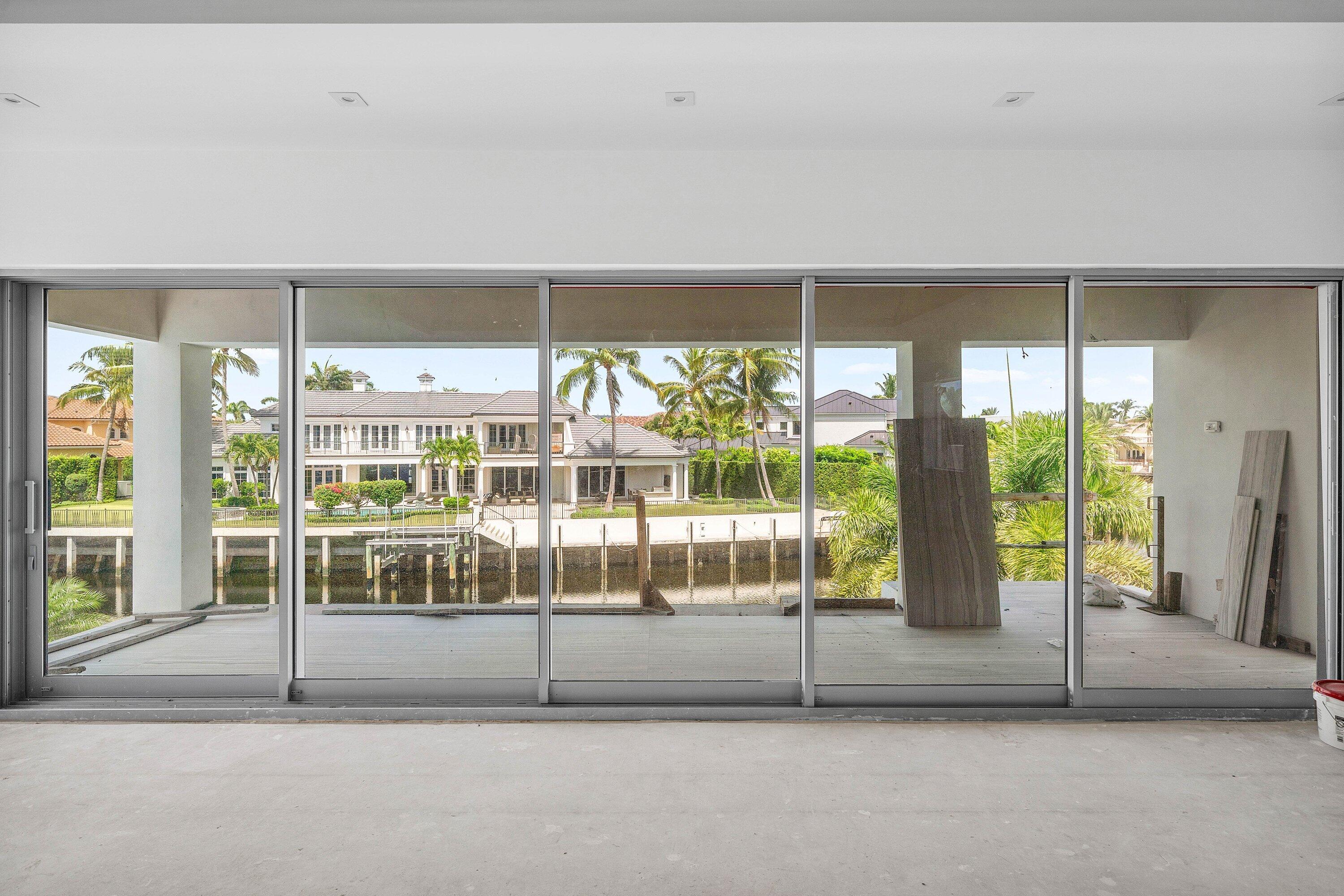ROYAL PALM YACHT & COUNTRY CLUB - Residential