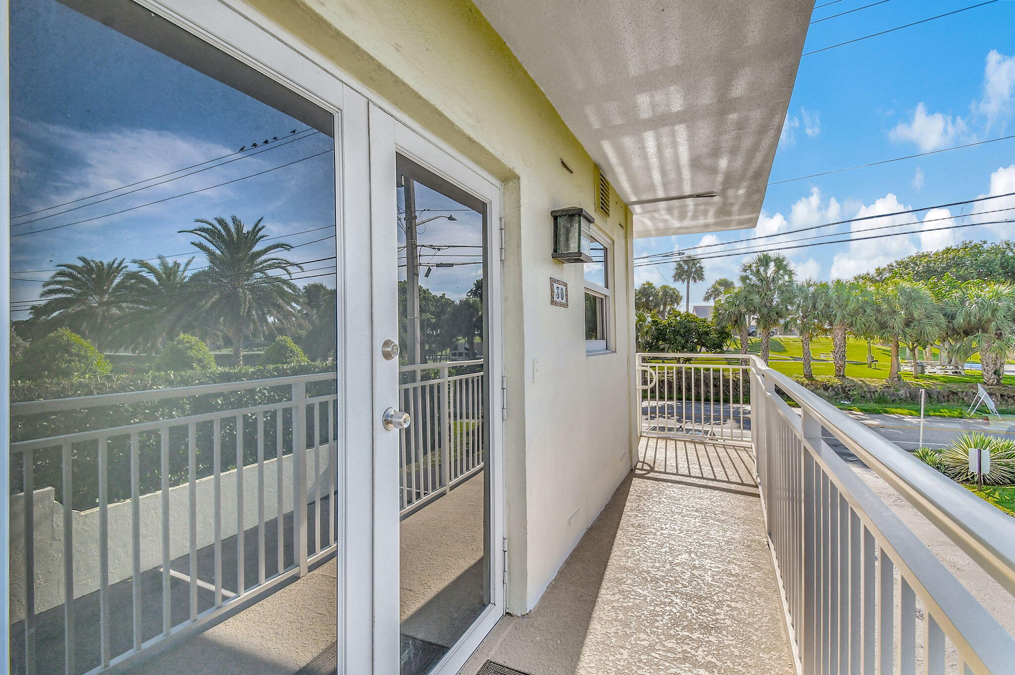 OCEAN PARK MANOR CONDO - Residential