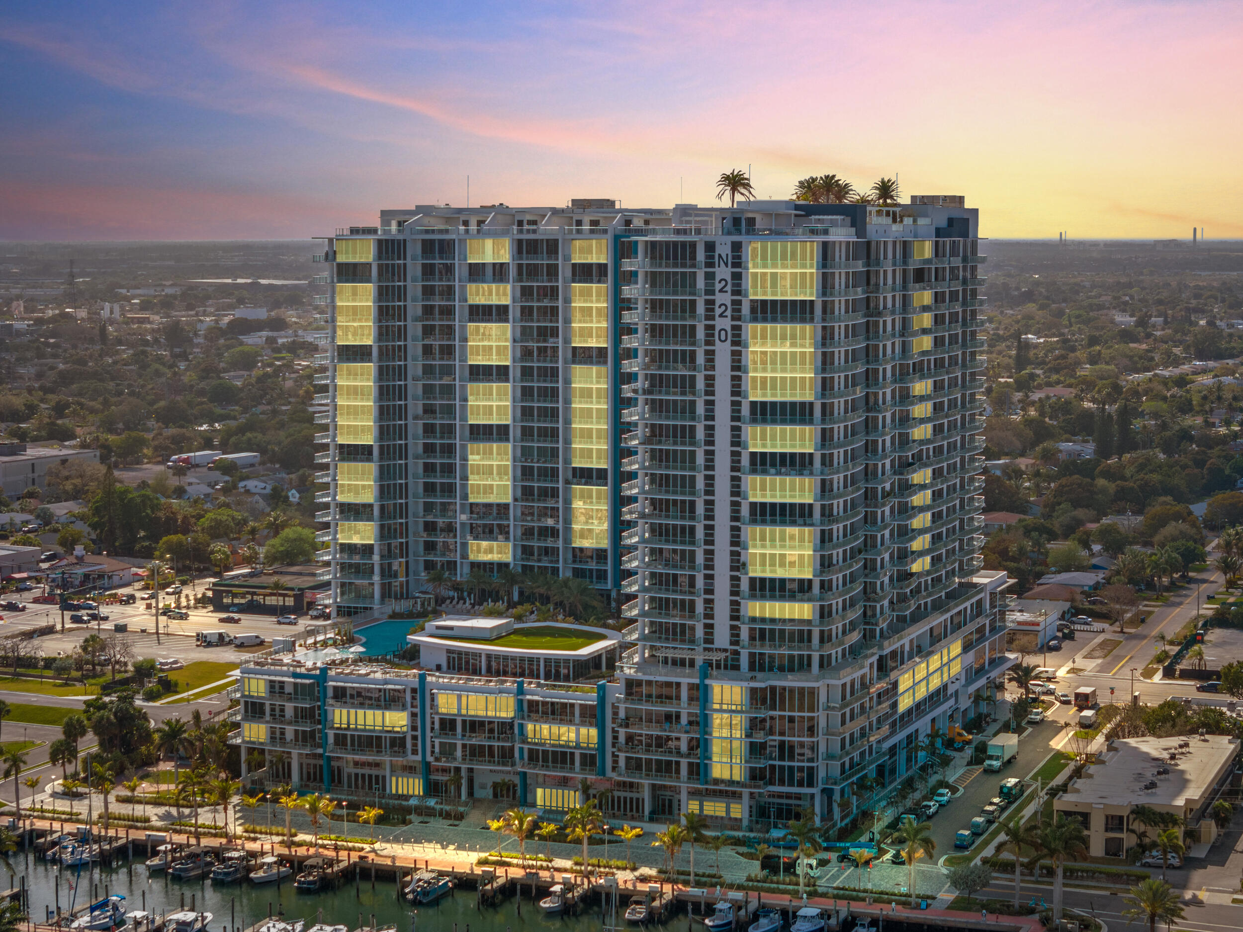 NAUTILUS 220 CONDO - Residential