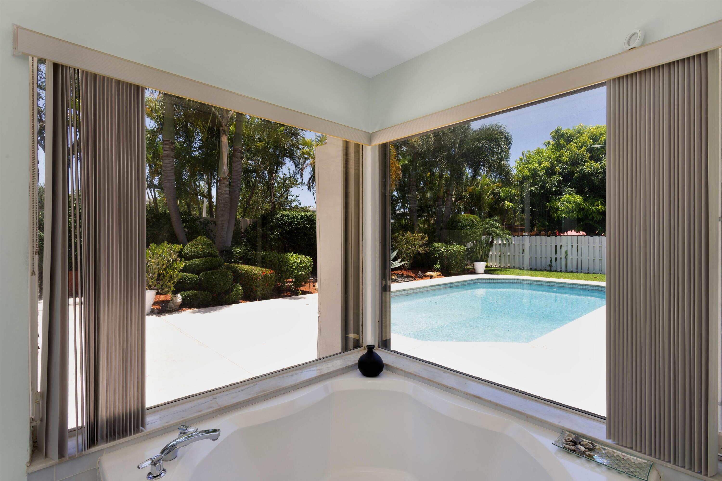TROPIC ISLE 5TH SEC - Residential