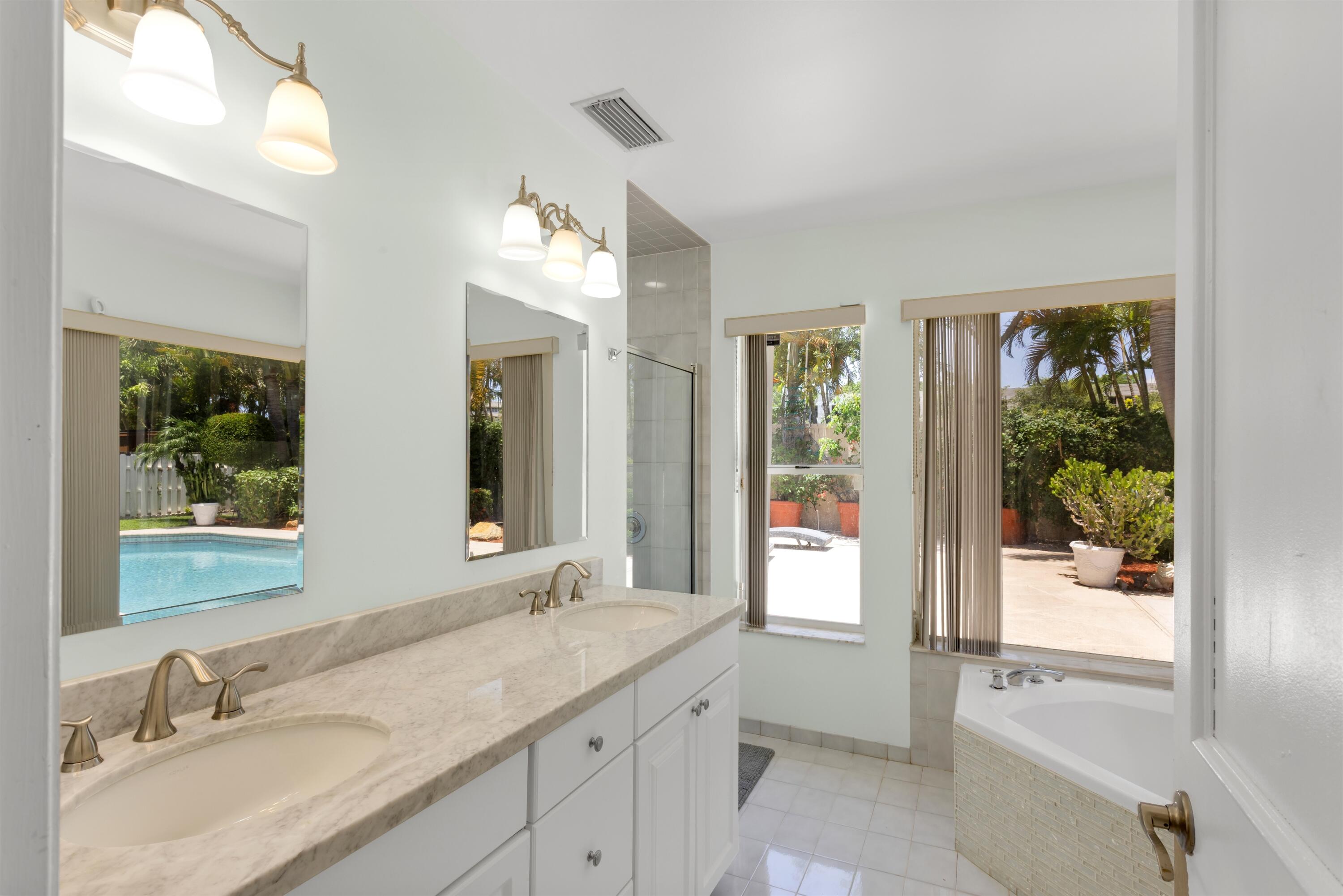 TROPIC ISLE 5TH SEC - Residential
