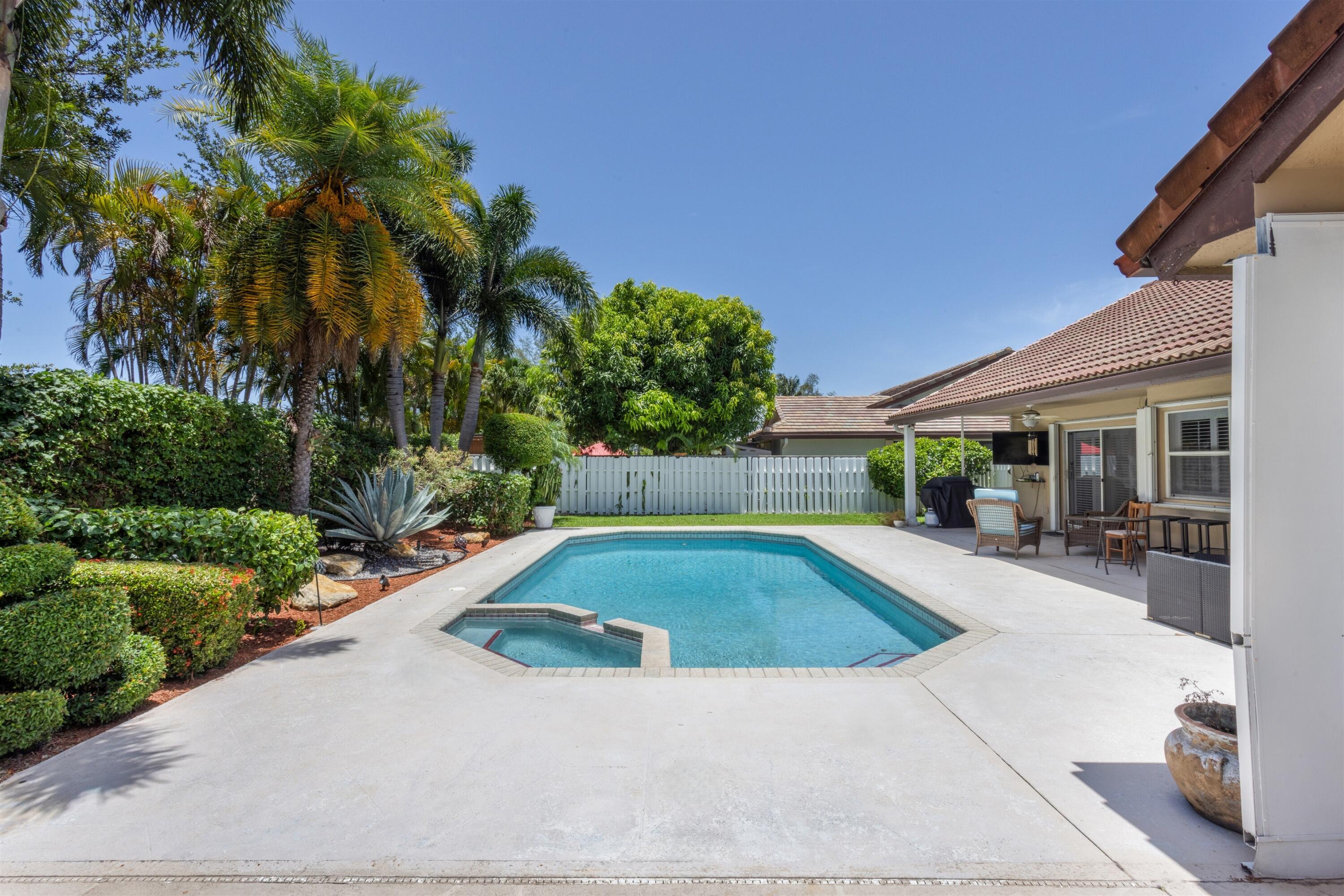 TROPIC ISLE 5TH SEC - Residential