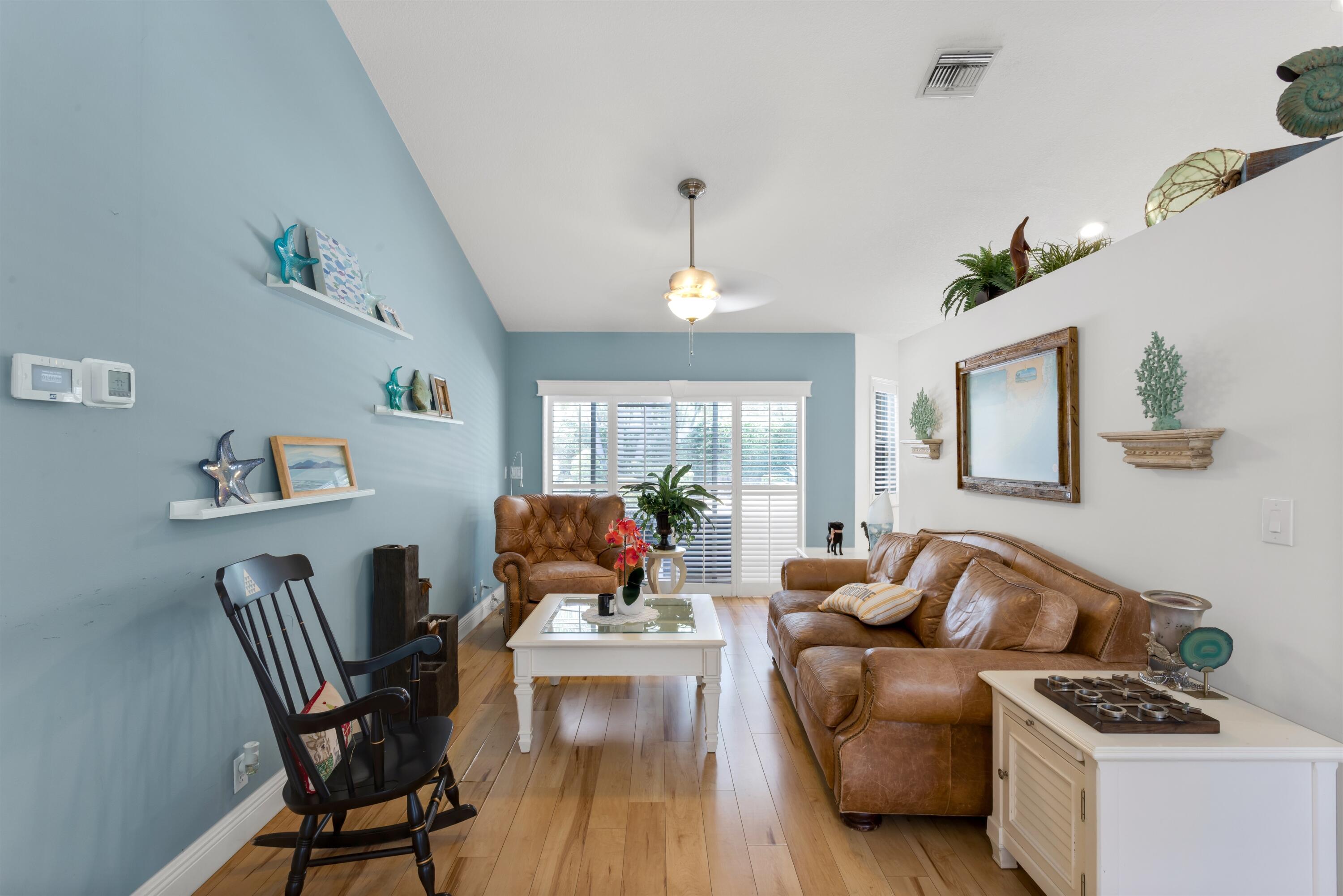 TROPIC ISLE 5TH SEC - Residential
