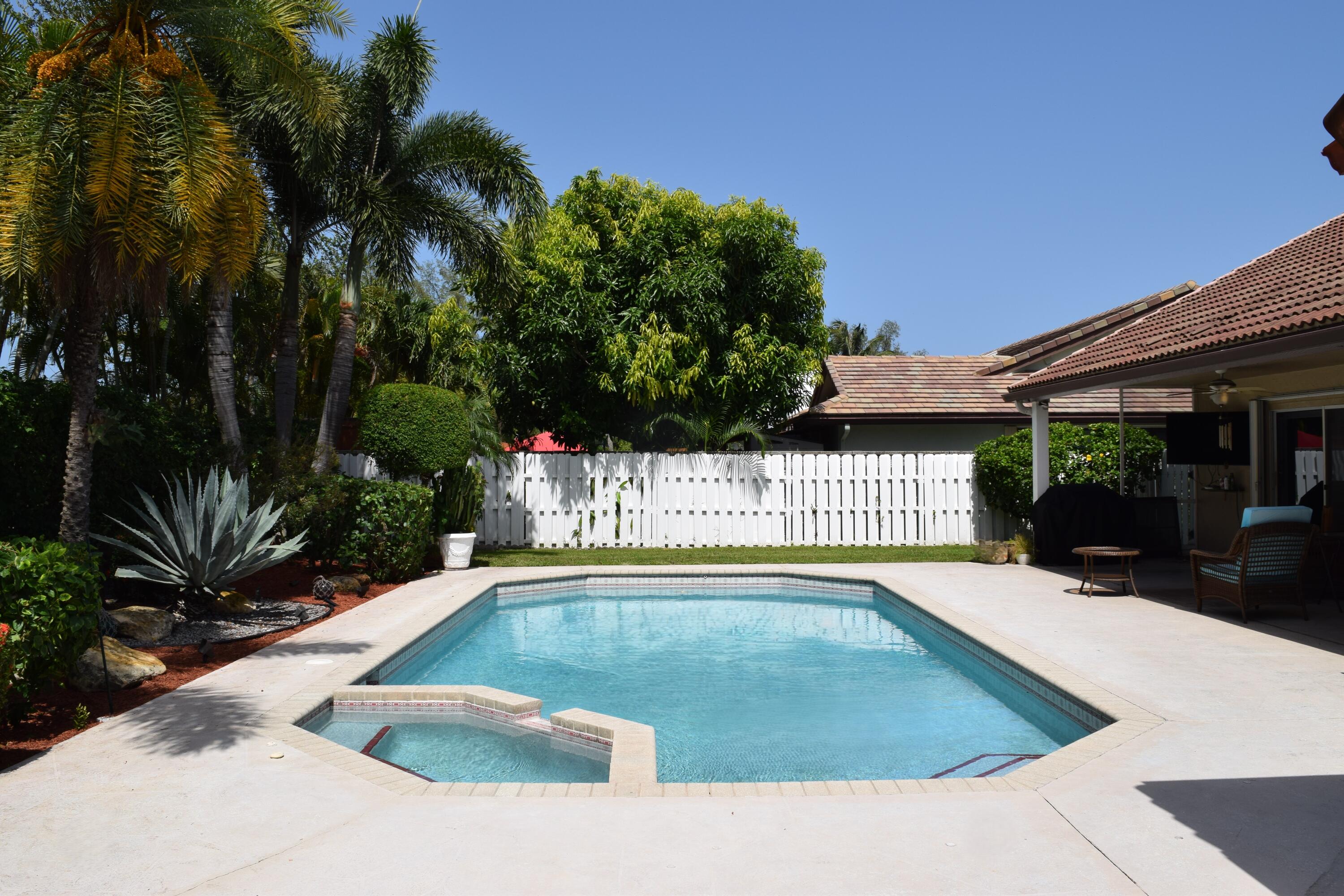 TROPIC ISLE 5TH SEC - Residential