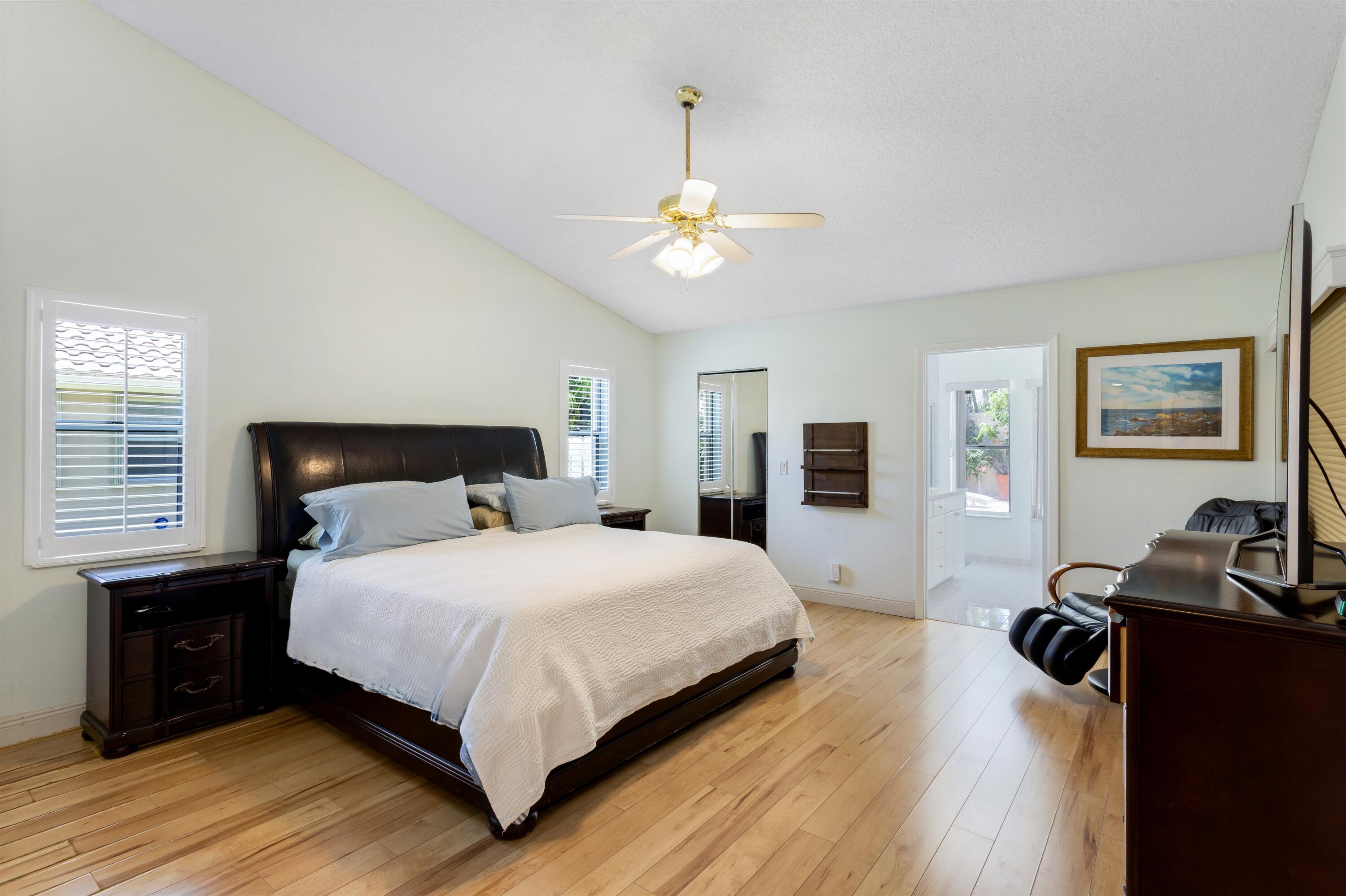 TROPIC ISLE 5TH SEC - Residential