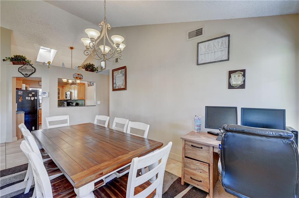 Springtree Lakes 79-12 B - Residential