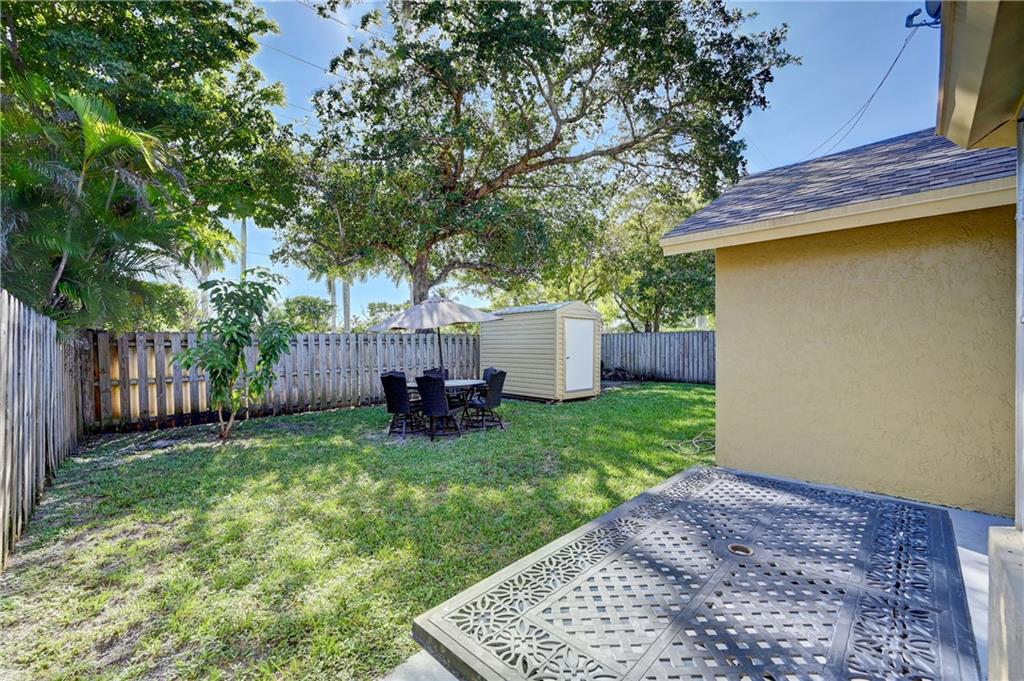 Springtree Lakes 79-12 B - Residential