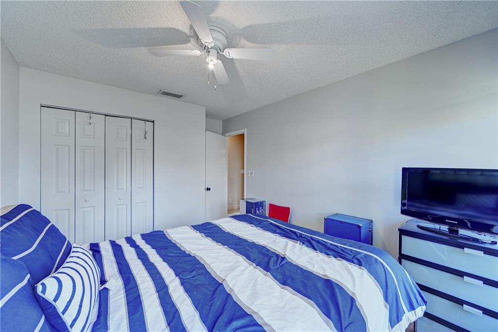 Springtree Lakes 79-12 B - Residential