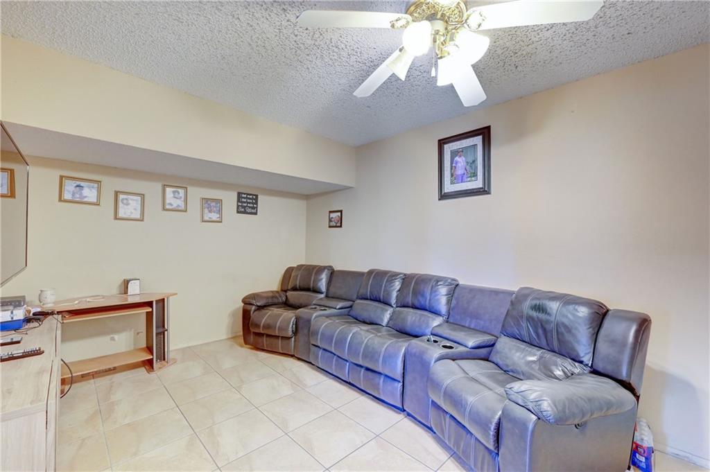 Springtree Lakes 79-12 B - Residential