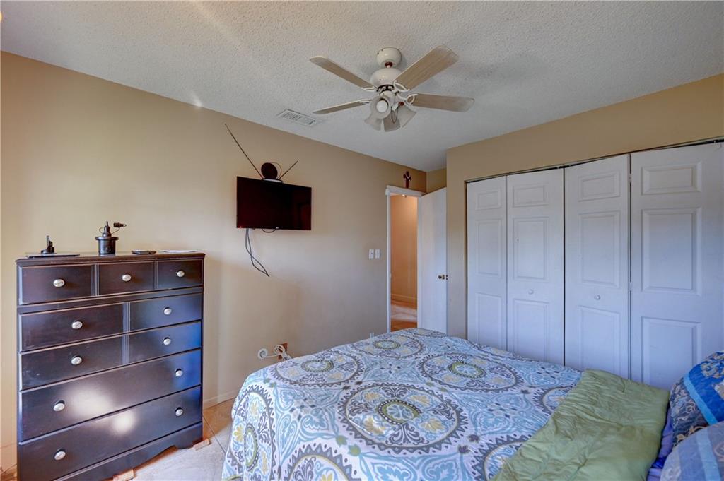 Springtree Lakes 79-12 B - Residential