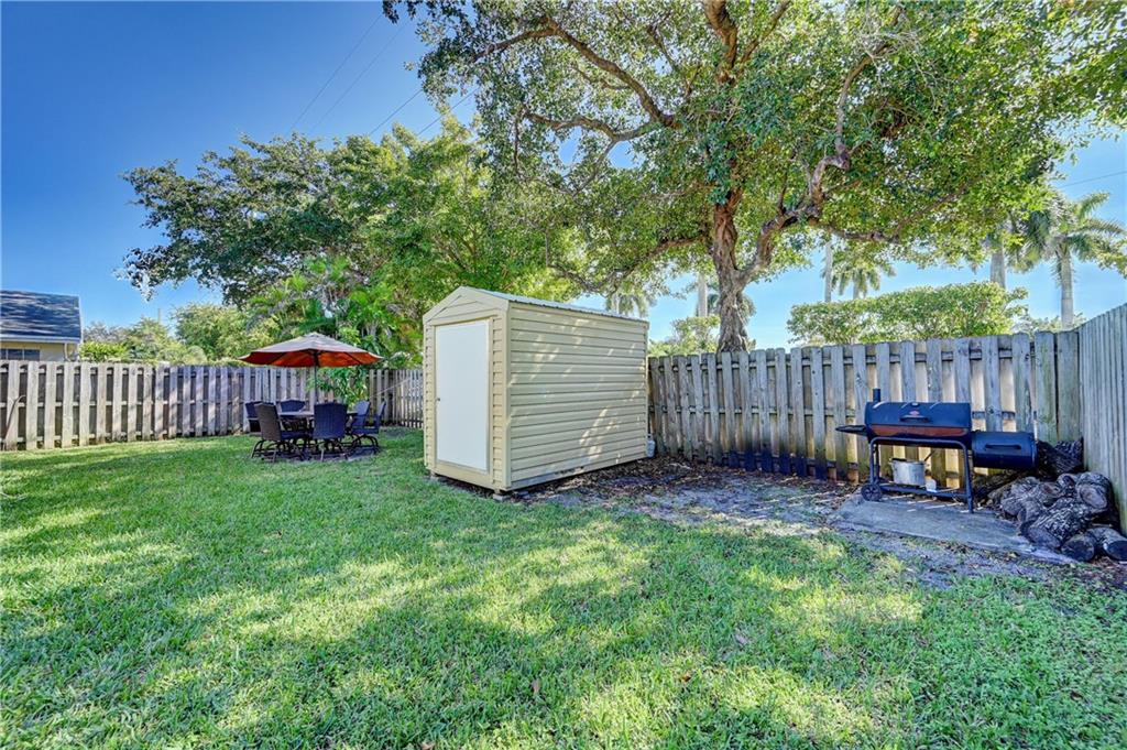 Springtree Lakes 79-12 B - Residential