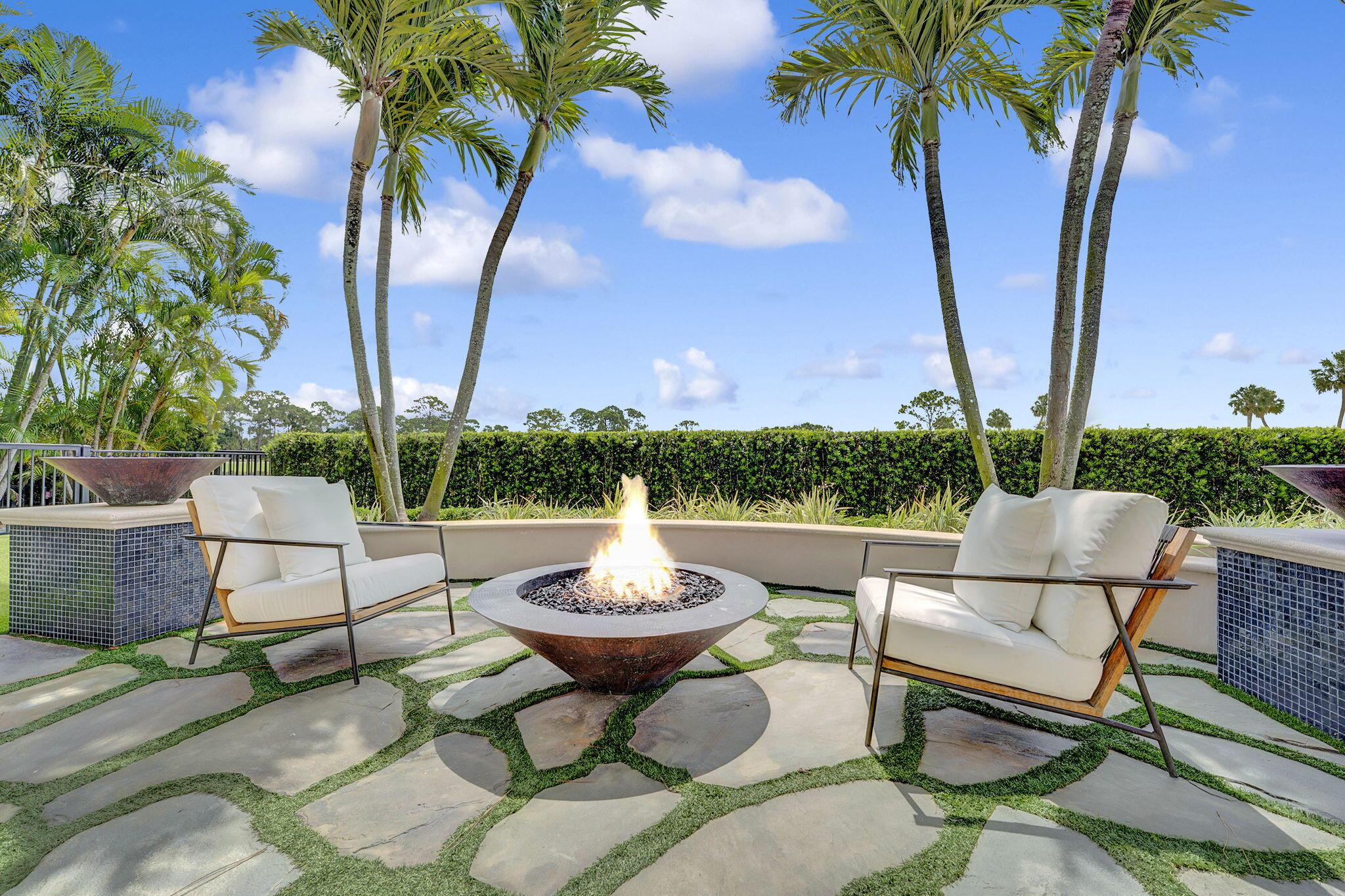 OLD PALM PL 4 - Residential