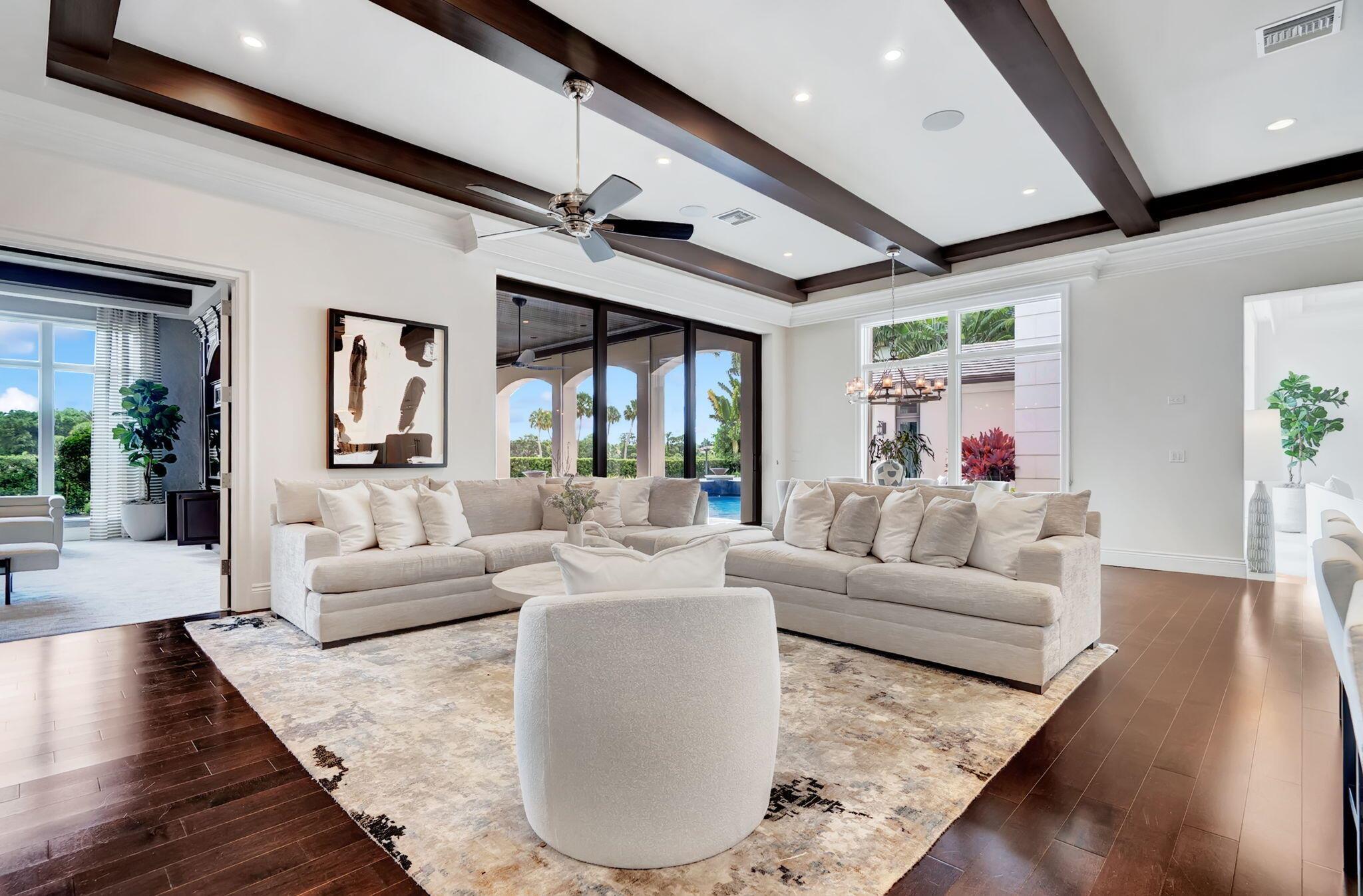 OLD PALM PL 4 - Residential