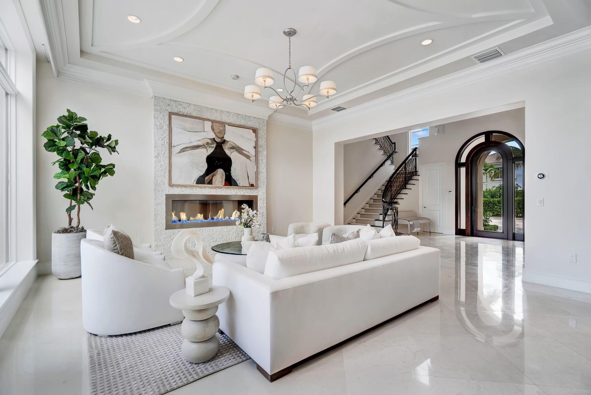 OLD PALM PL 4 - Residential