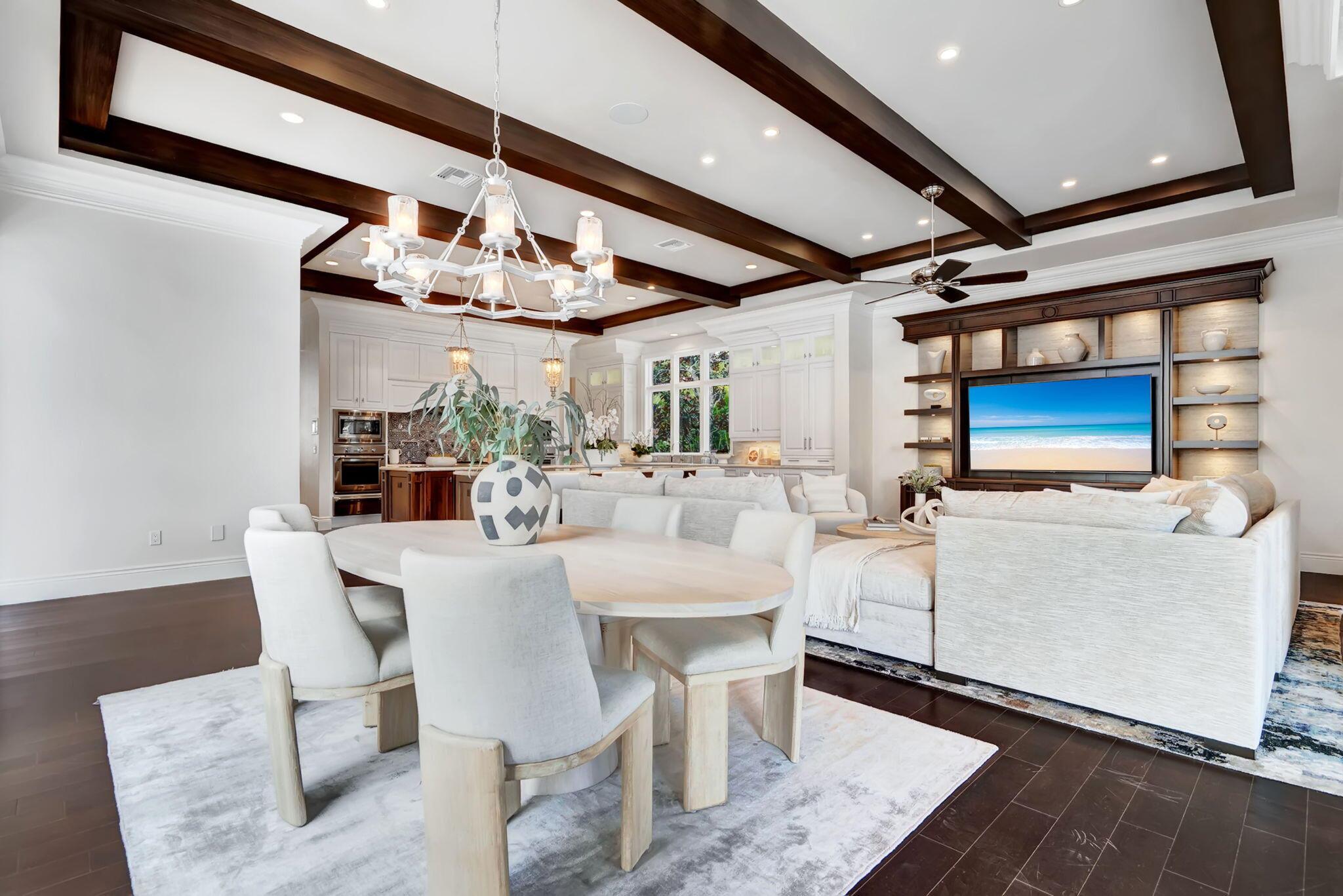 OLD PALM PL 4 - Residential