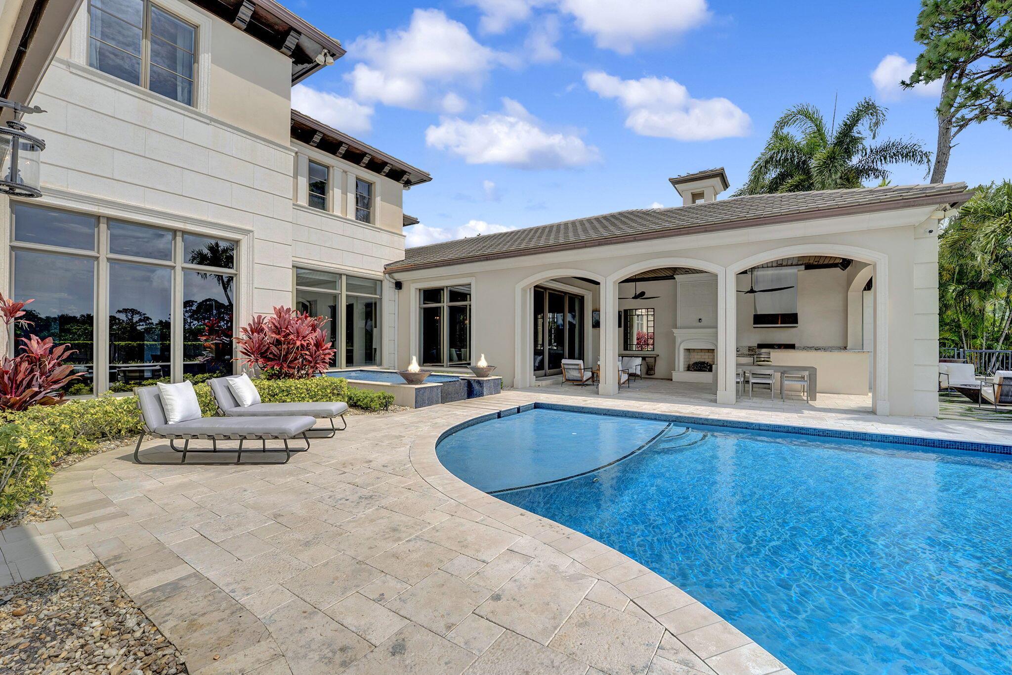 OLD PALM PL 4 - Residential