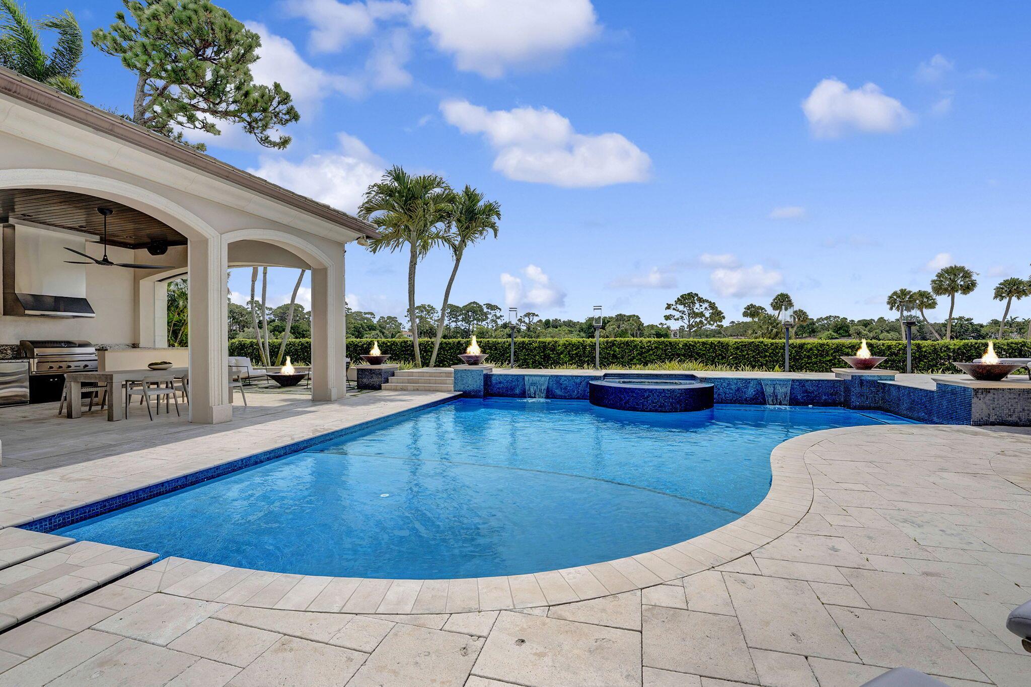 OLD PALM PL 4 - Residential