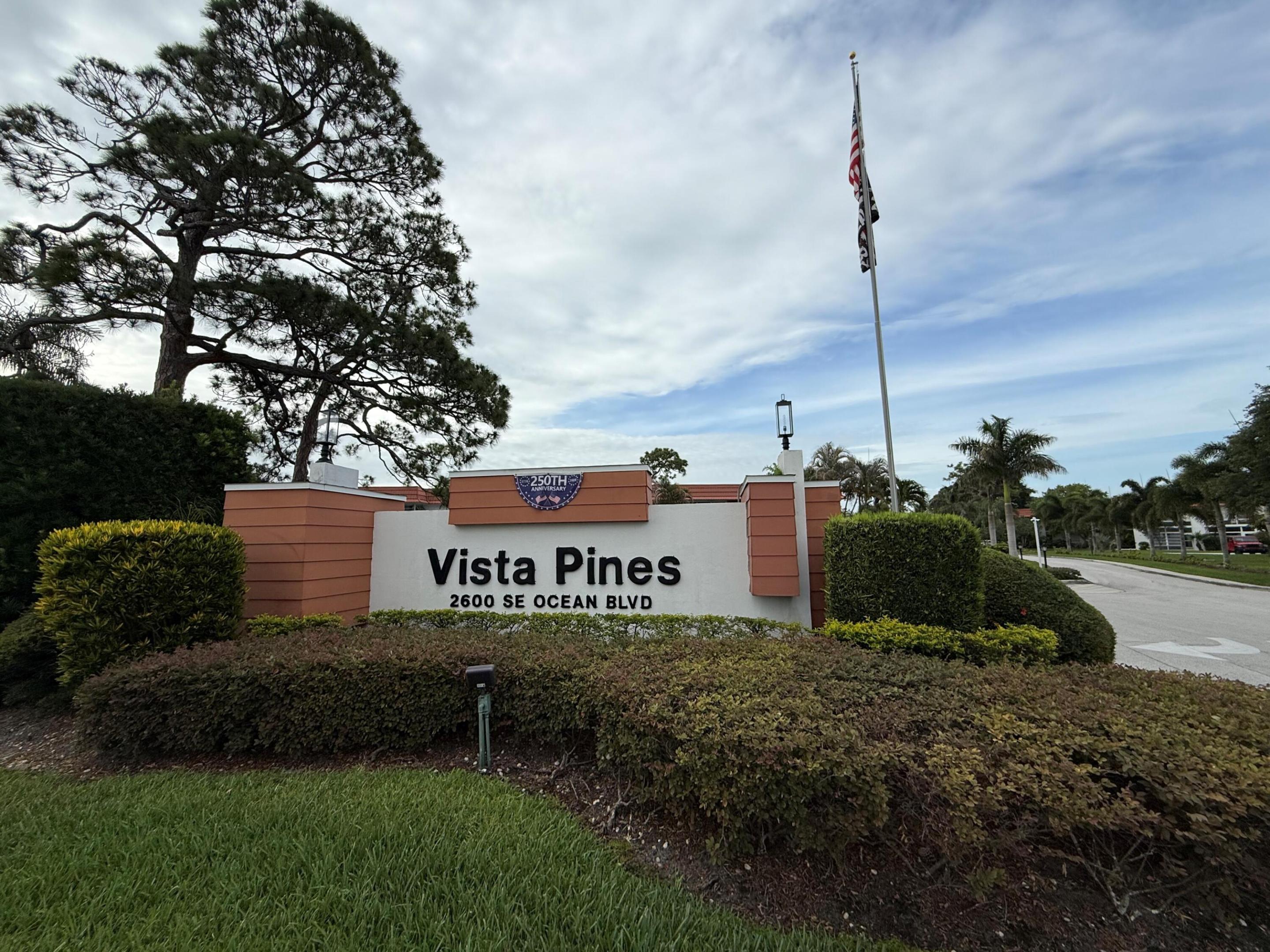 VISTA PINES CONDO - Residential