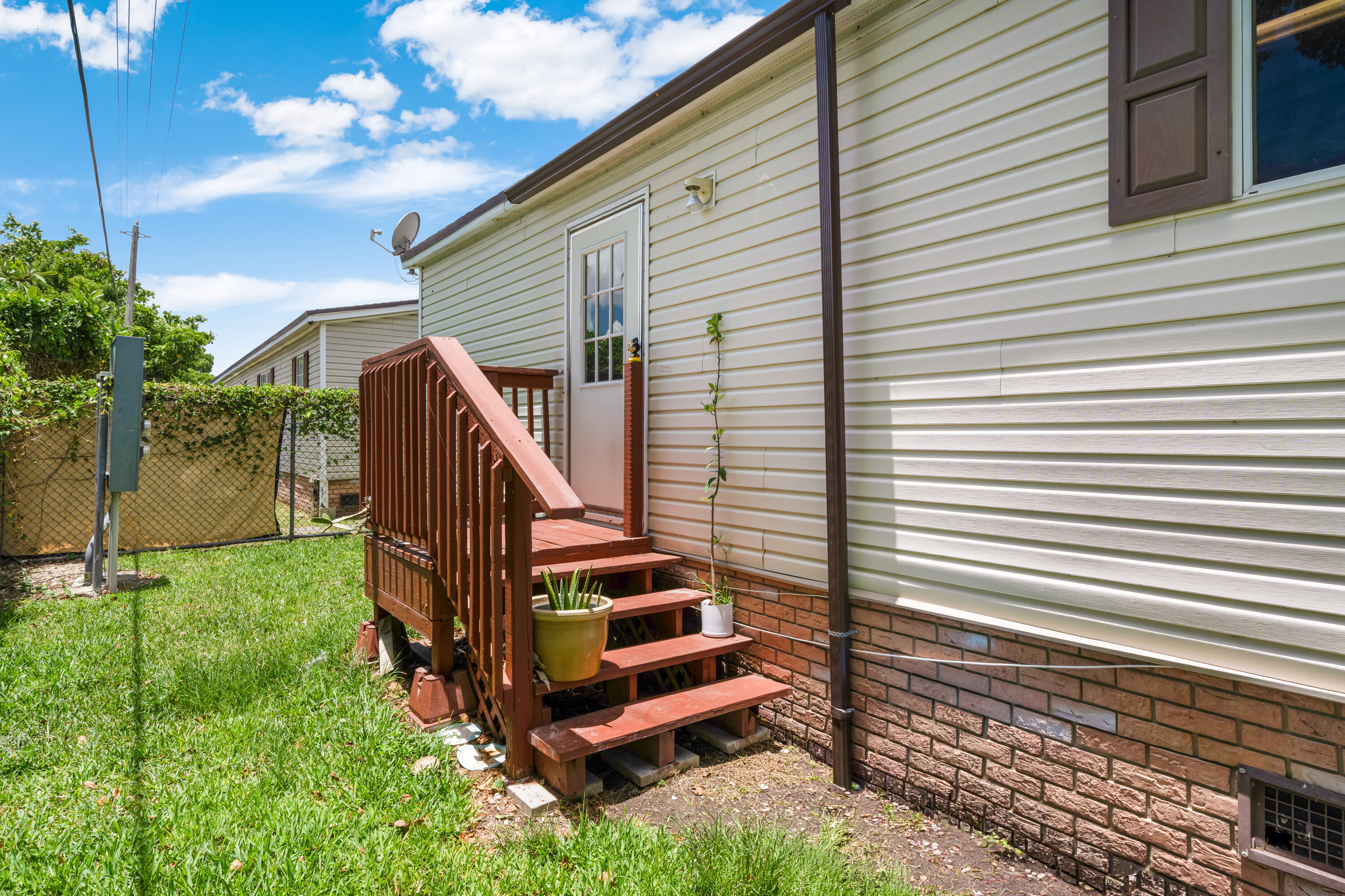COCOWALK ESTATES - Residential