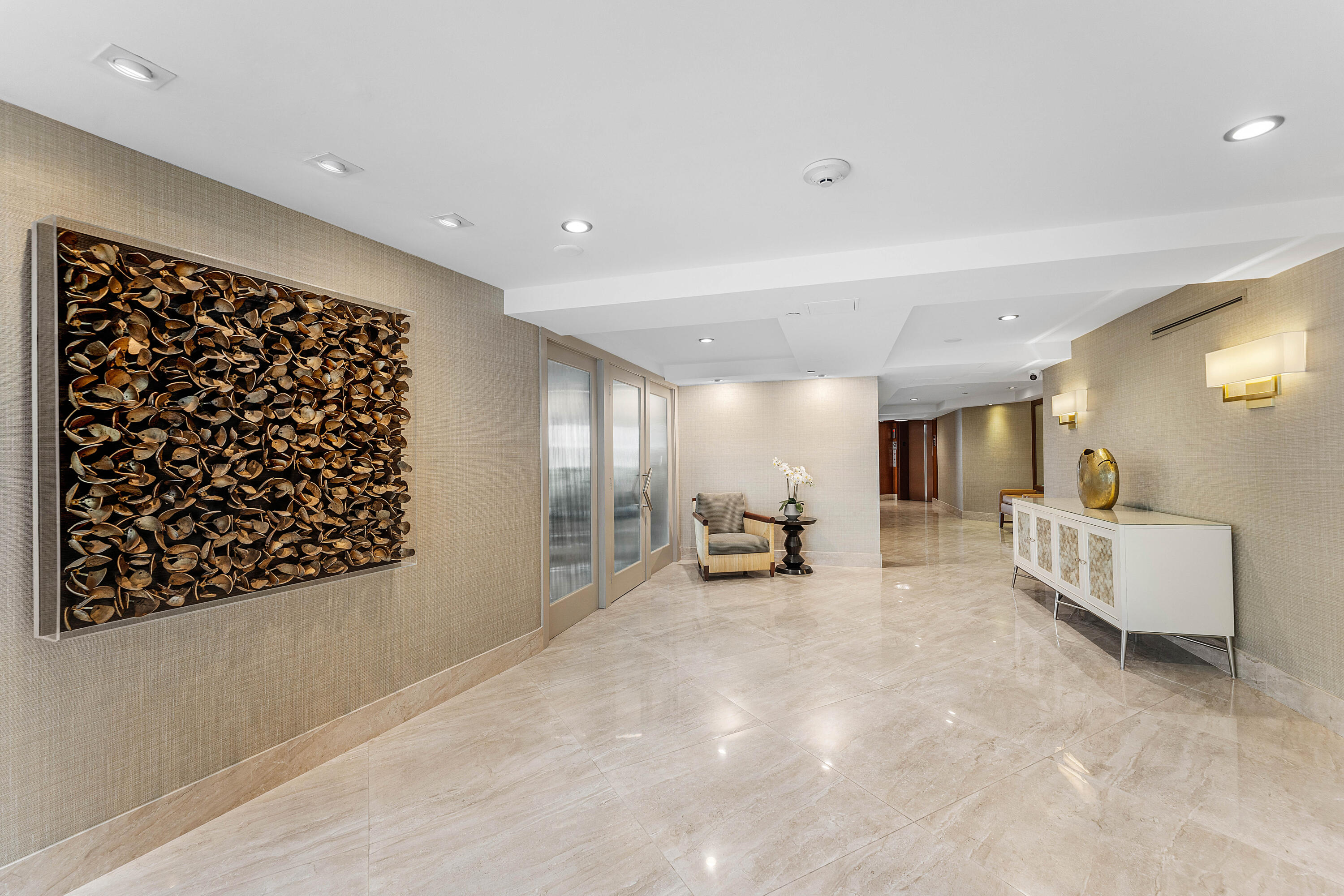 THIRTY ONE TWENTY CONDO - Residential