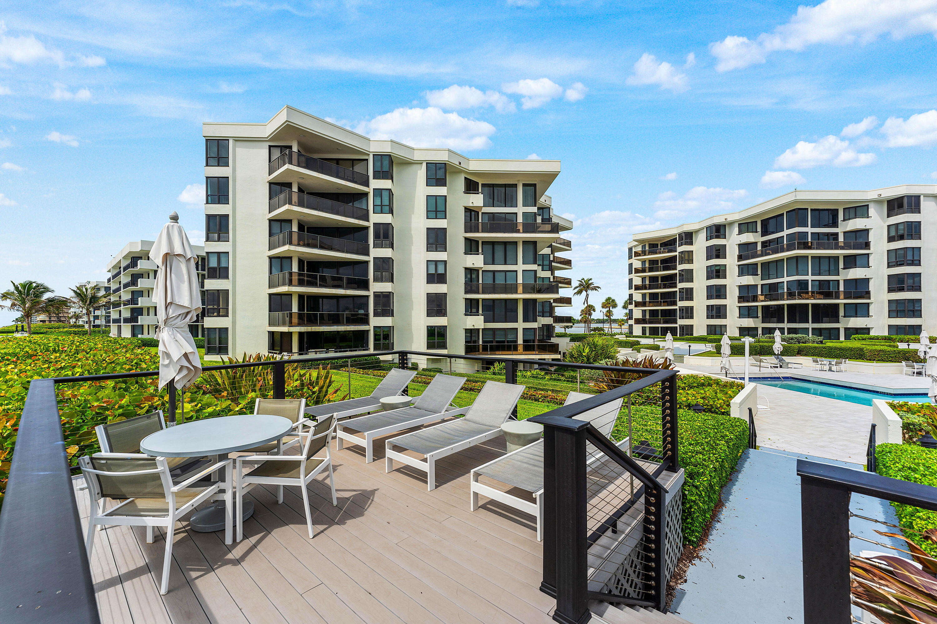 THIRTY ONE TWENTY CONDO - Residential