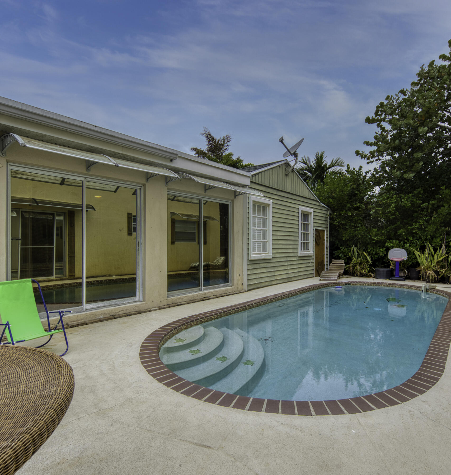 LAKE WORTH TOWN OF - Residential Lease