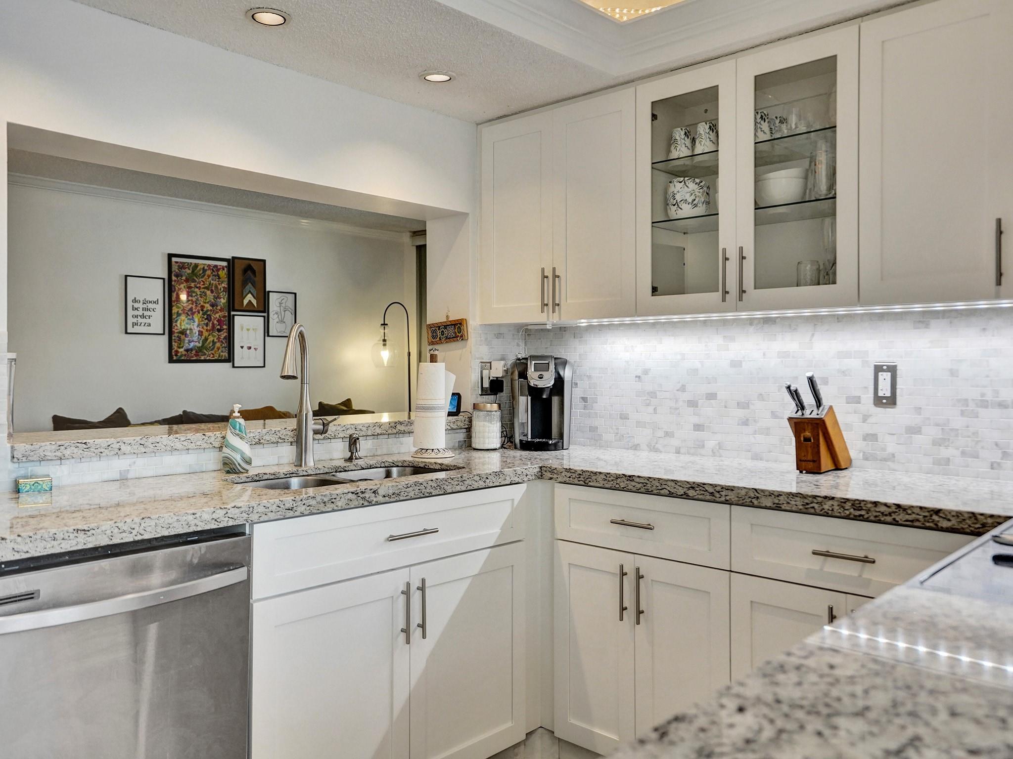 SABAL PALM - Residential