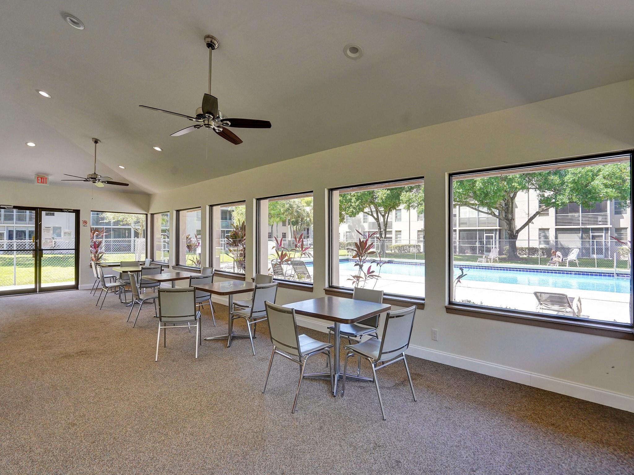 SABAL PALM - Residential