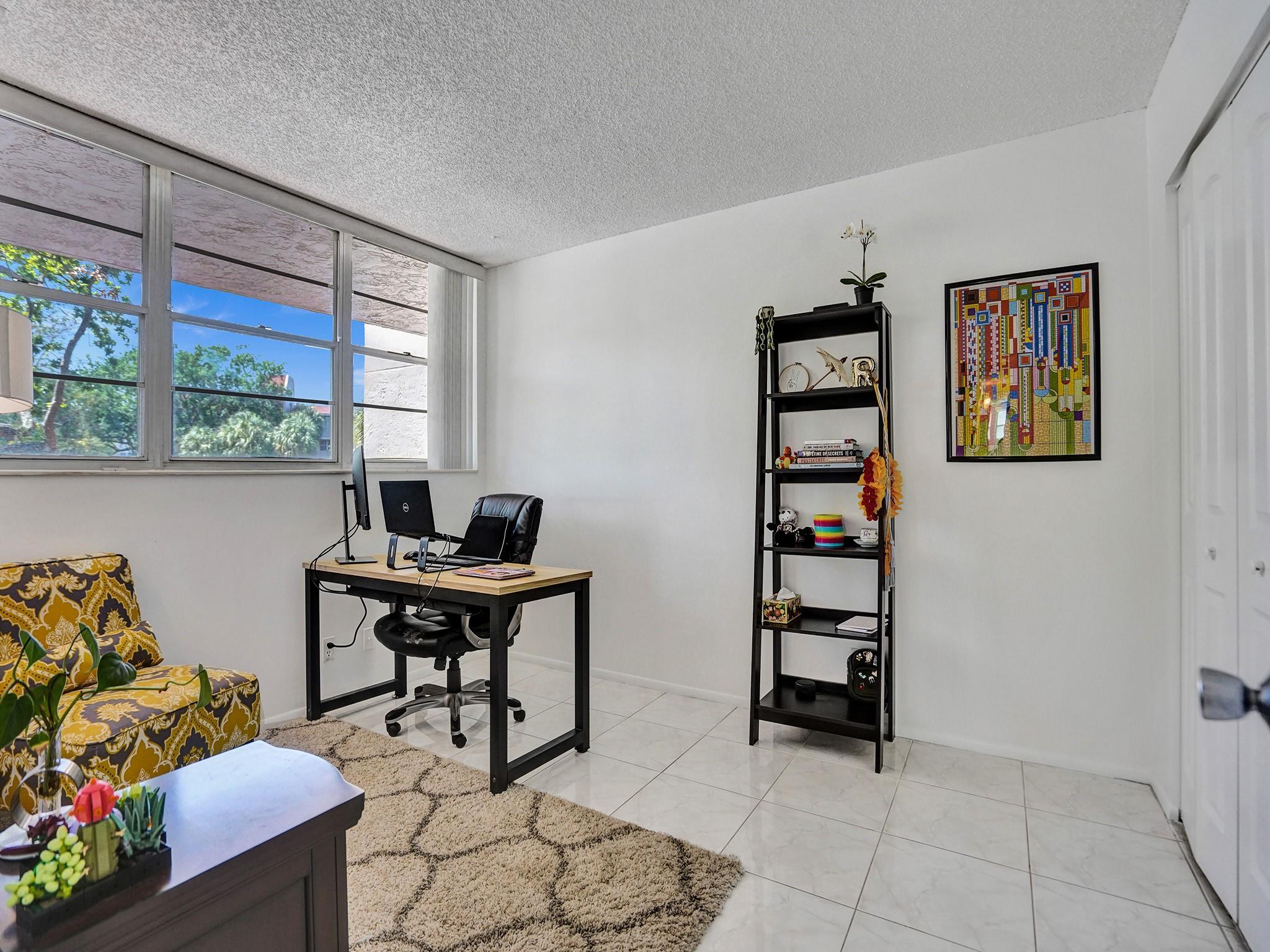 SABAL PALM - Residential