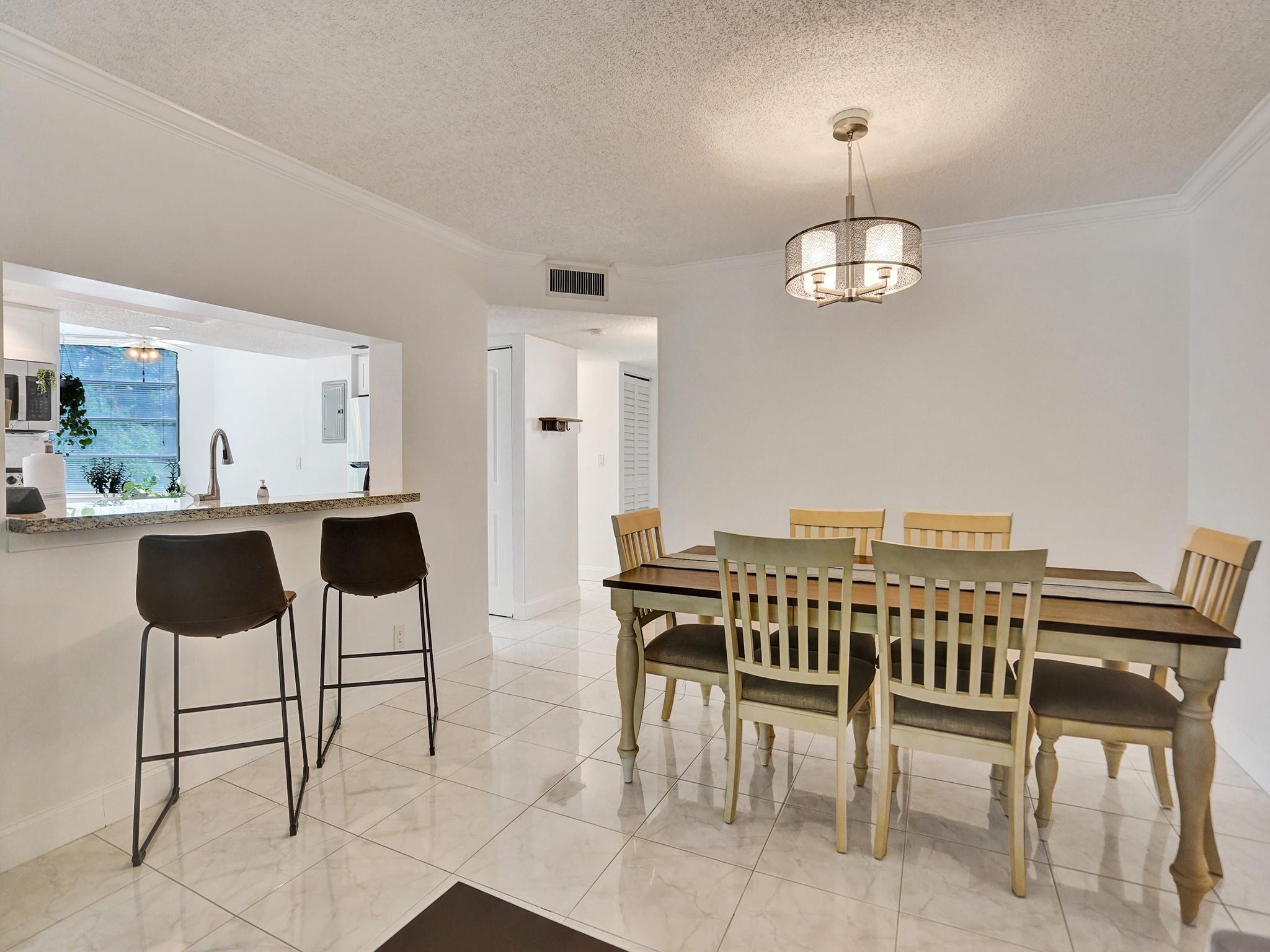 SABAL PALM - Residential