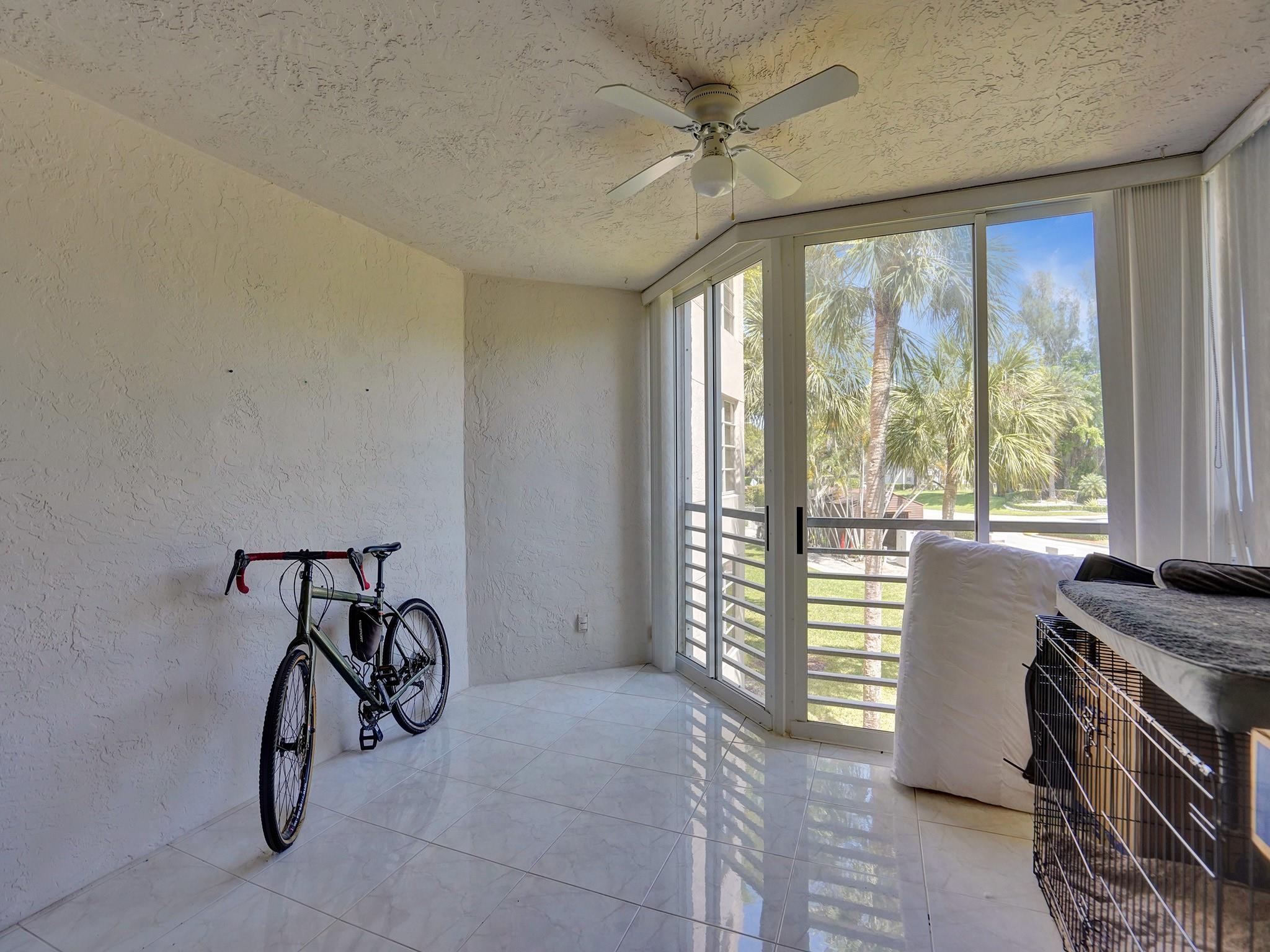 SABAL PALM - Residential