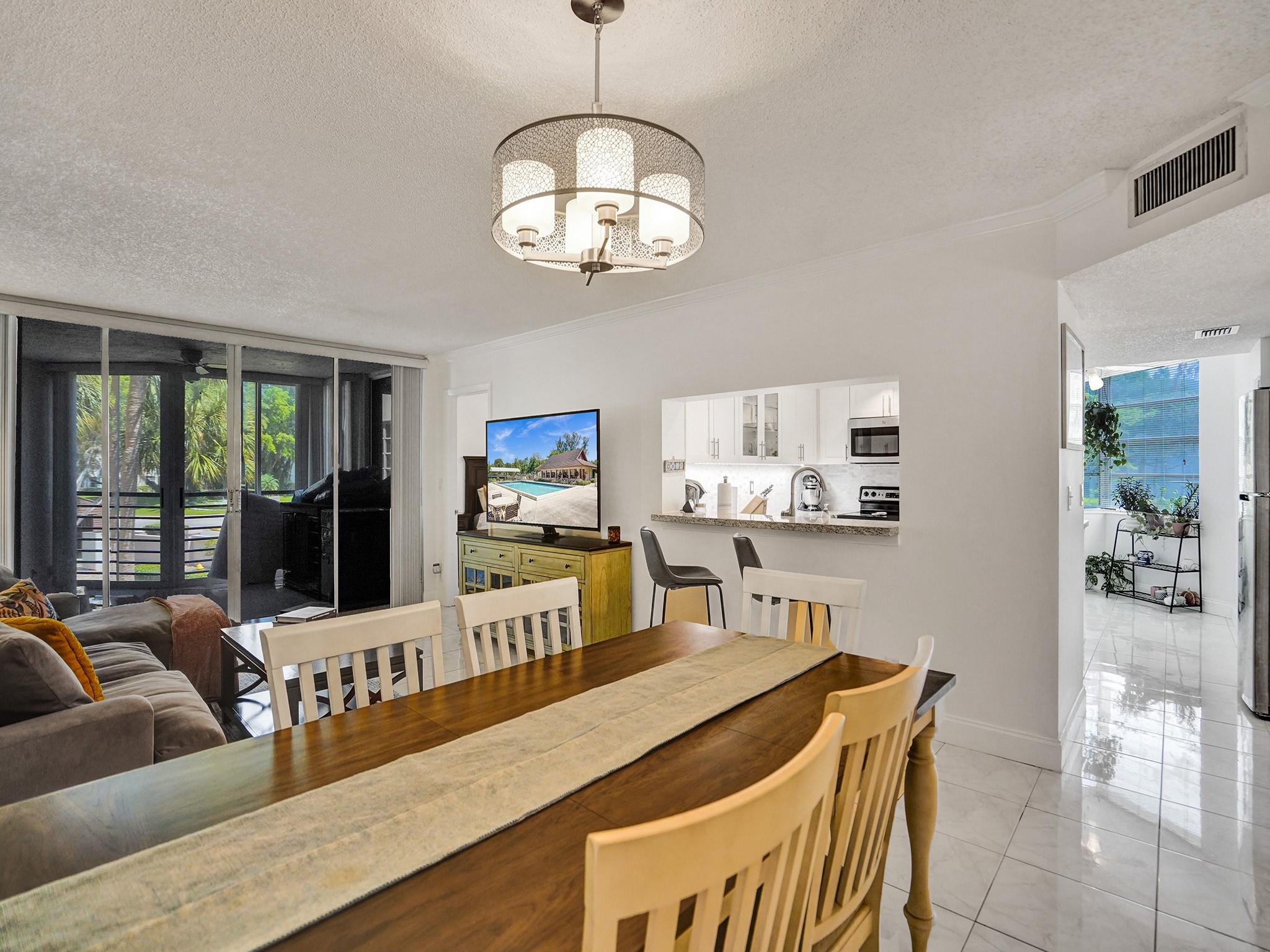 SABAL PALM - Residential