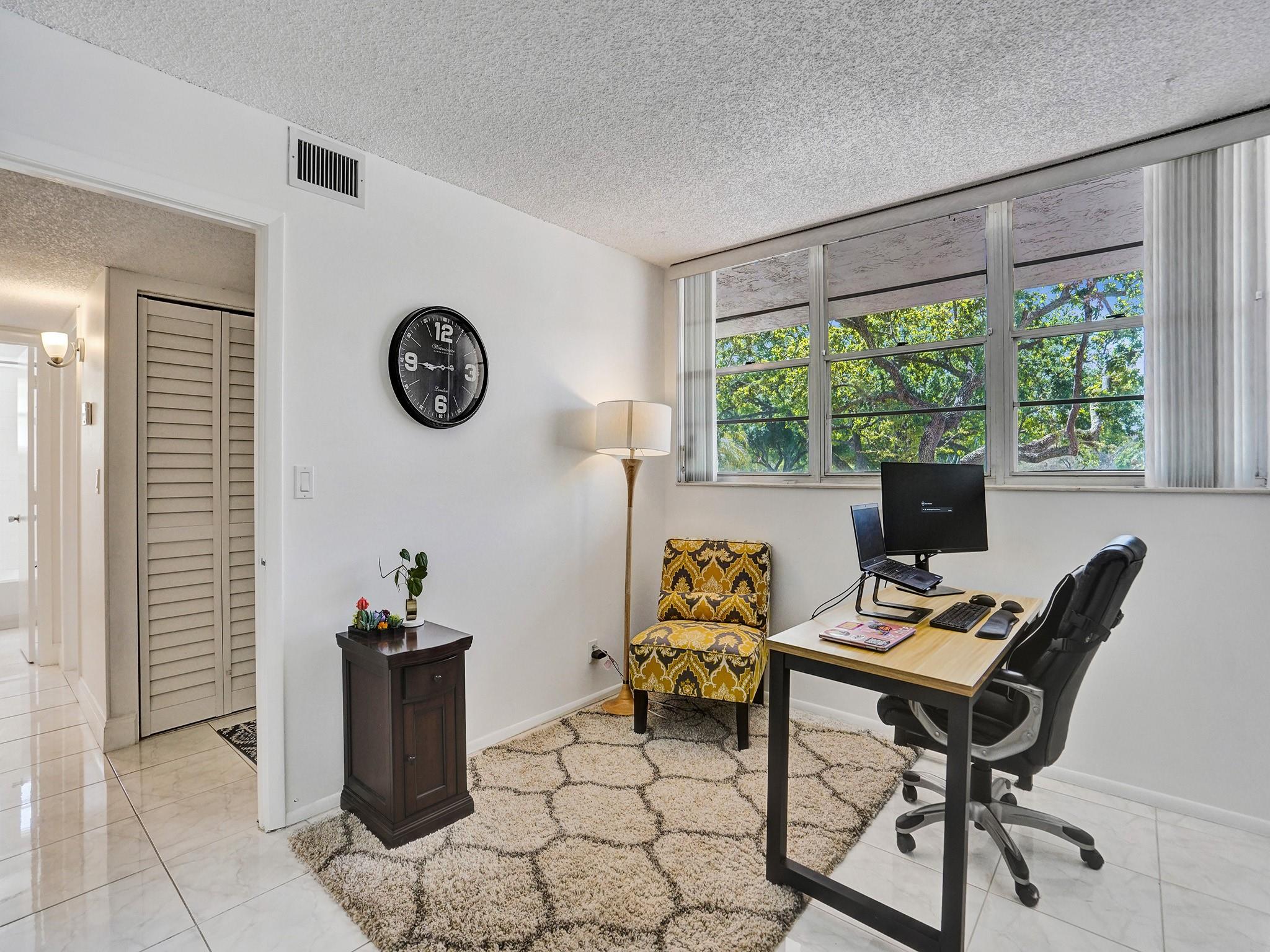 SABAL PALM - Residential