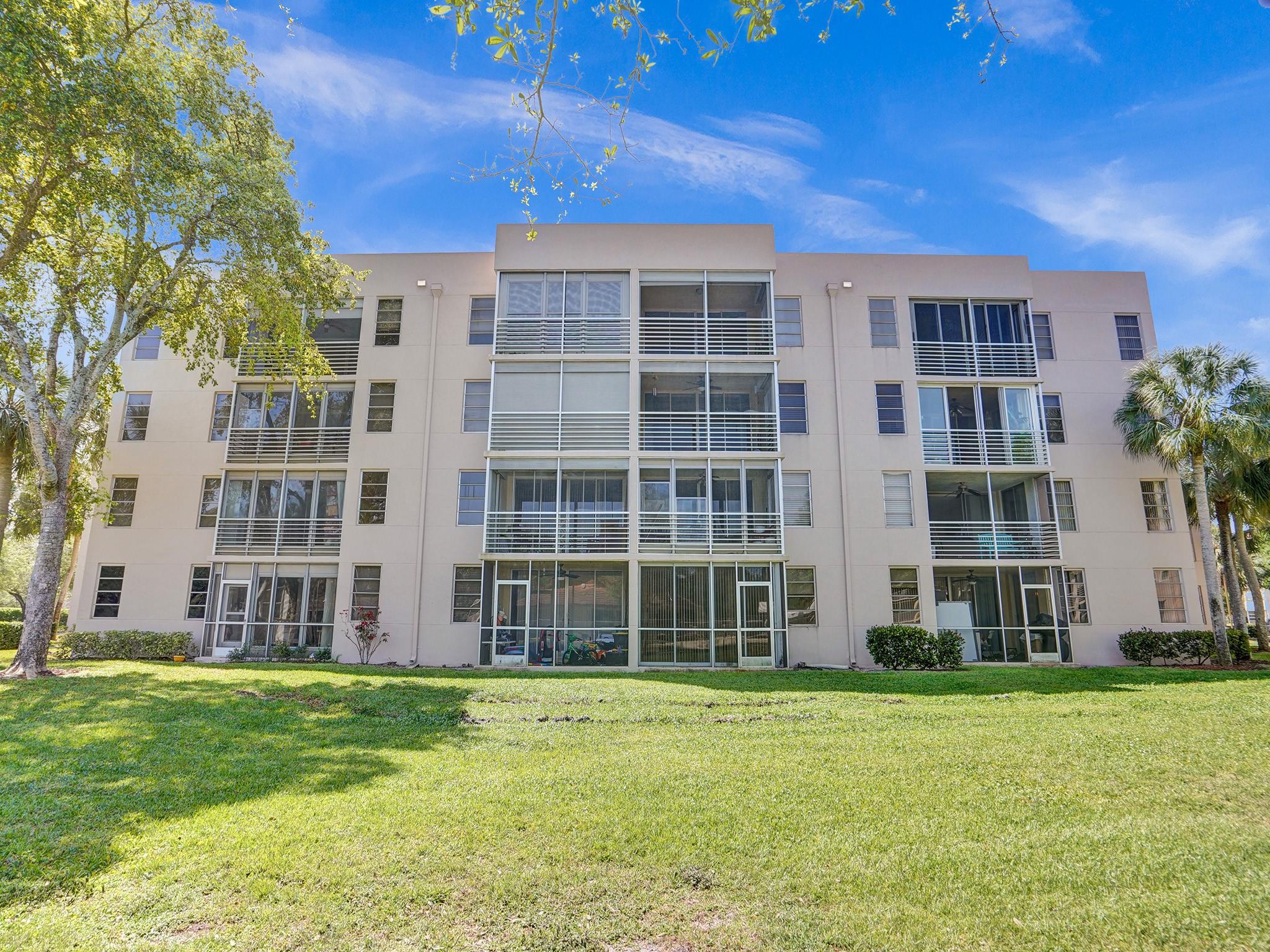 SABAL PALM - Residential