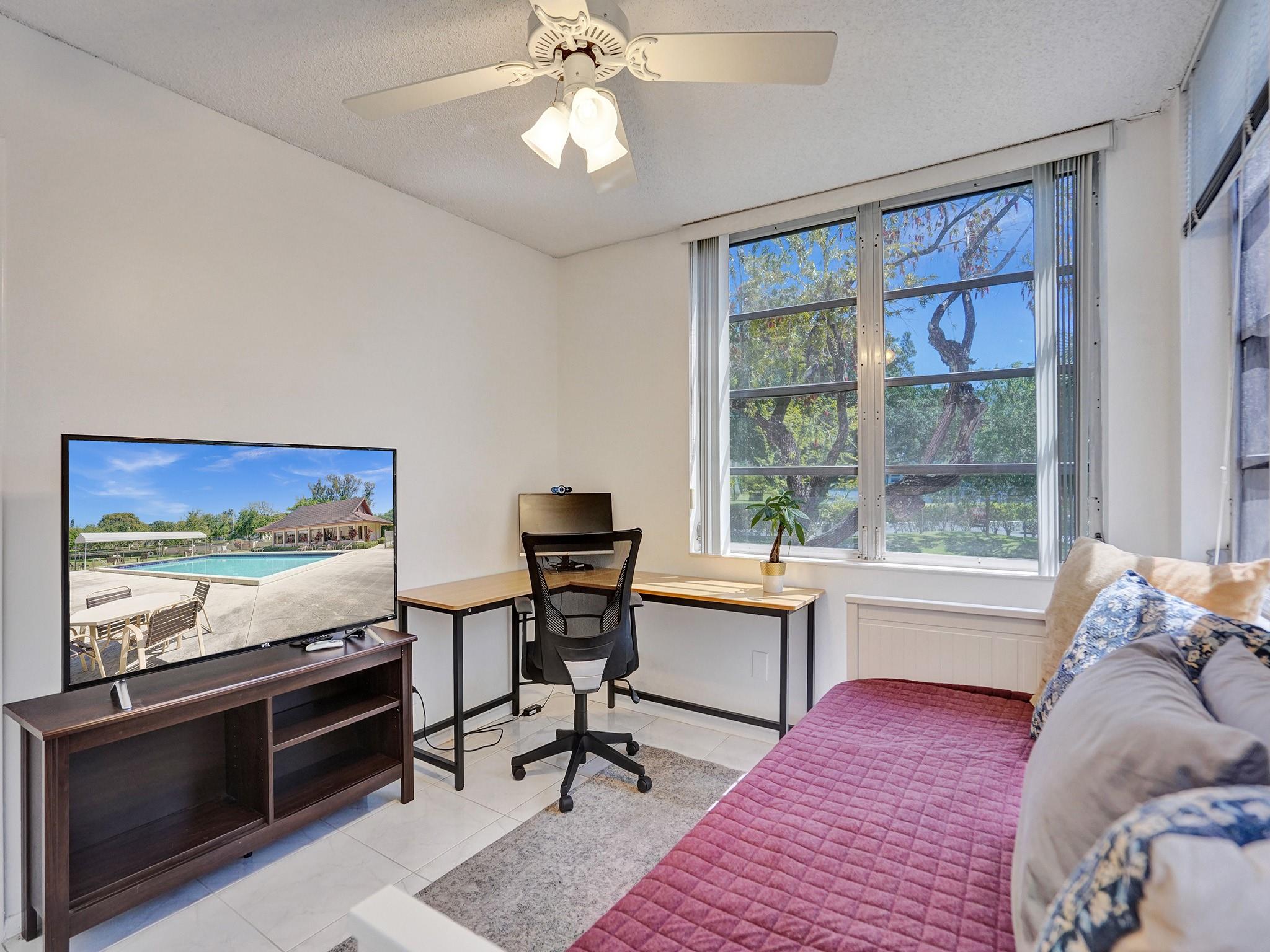 SABAL PALM - Residential