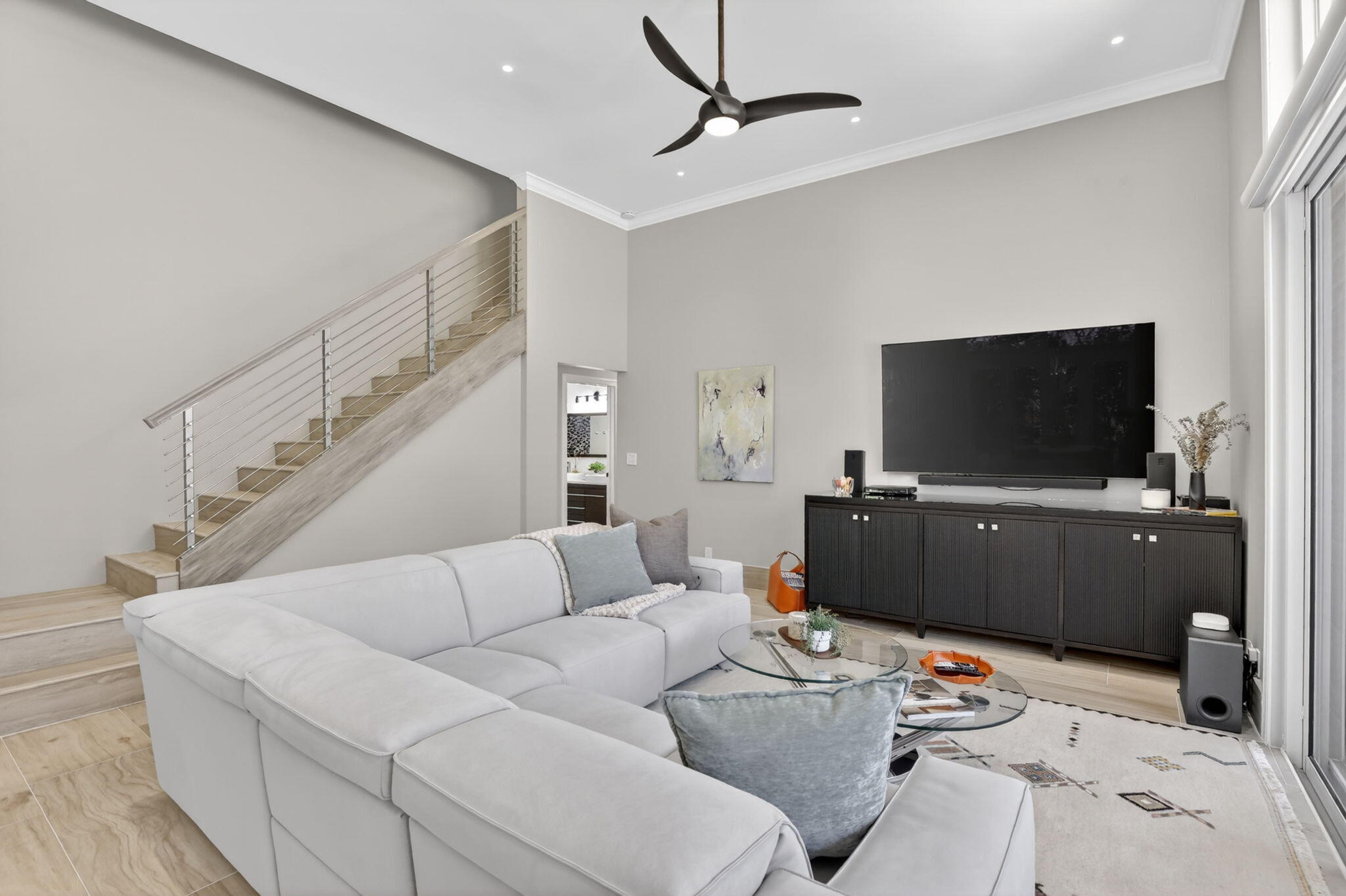 WESTON HILLS COUNTRY CLUB - Residential