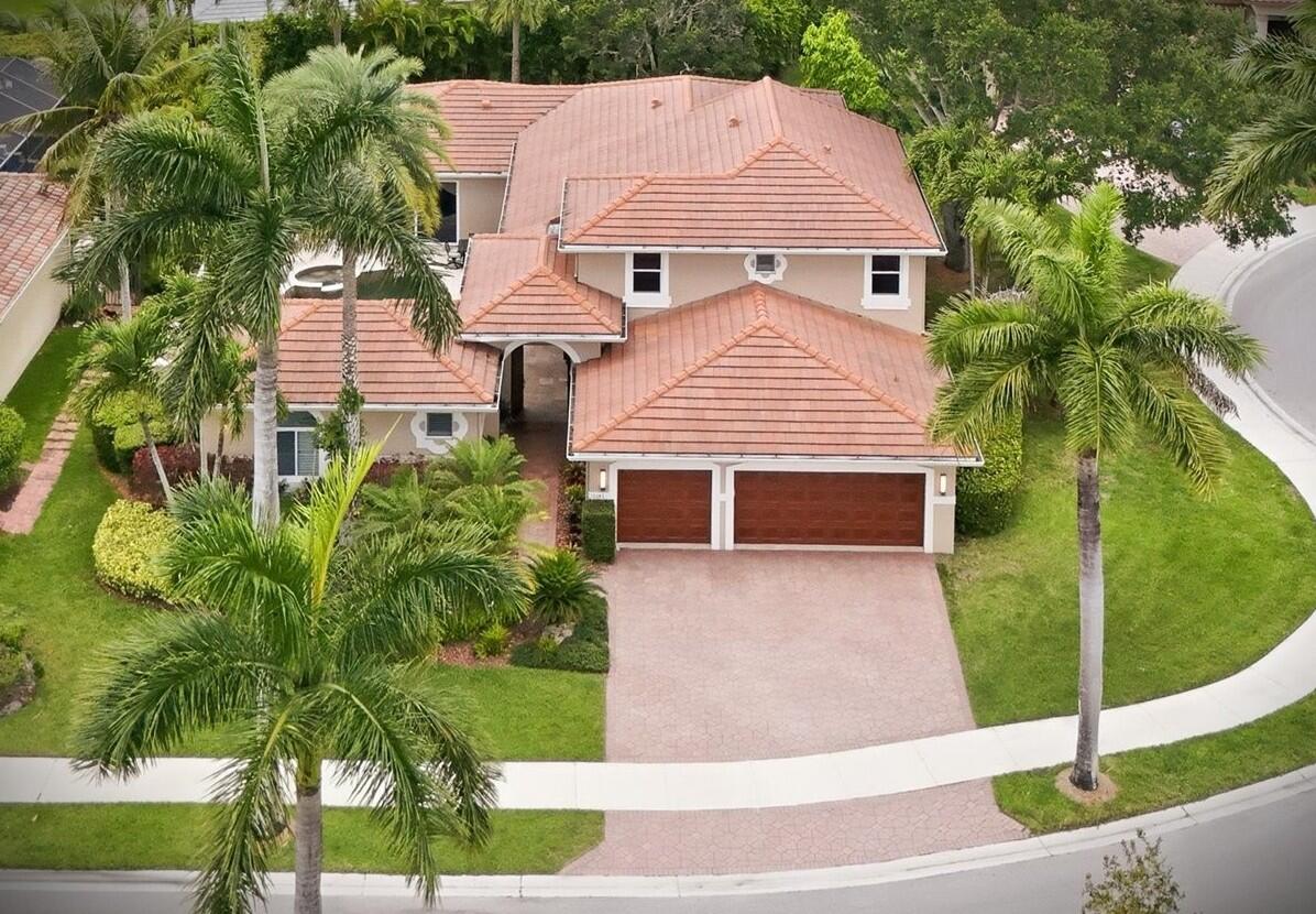 WESTON HILLS COUNTRY CLUB - Residential
