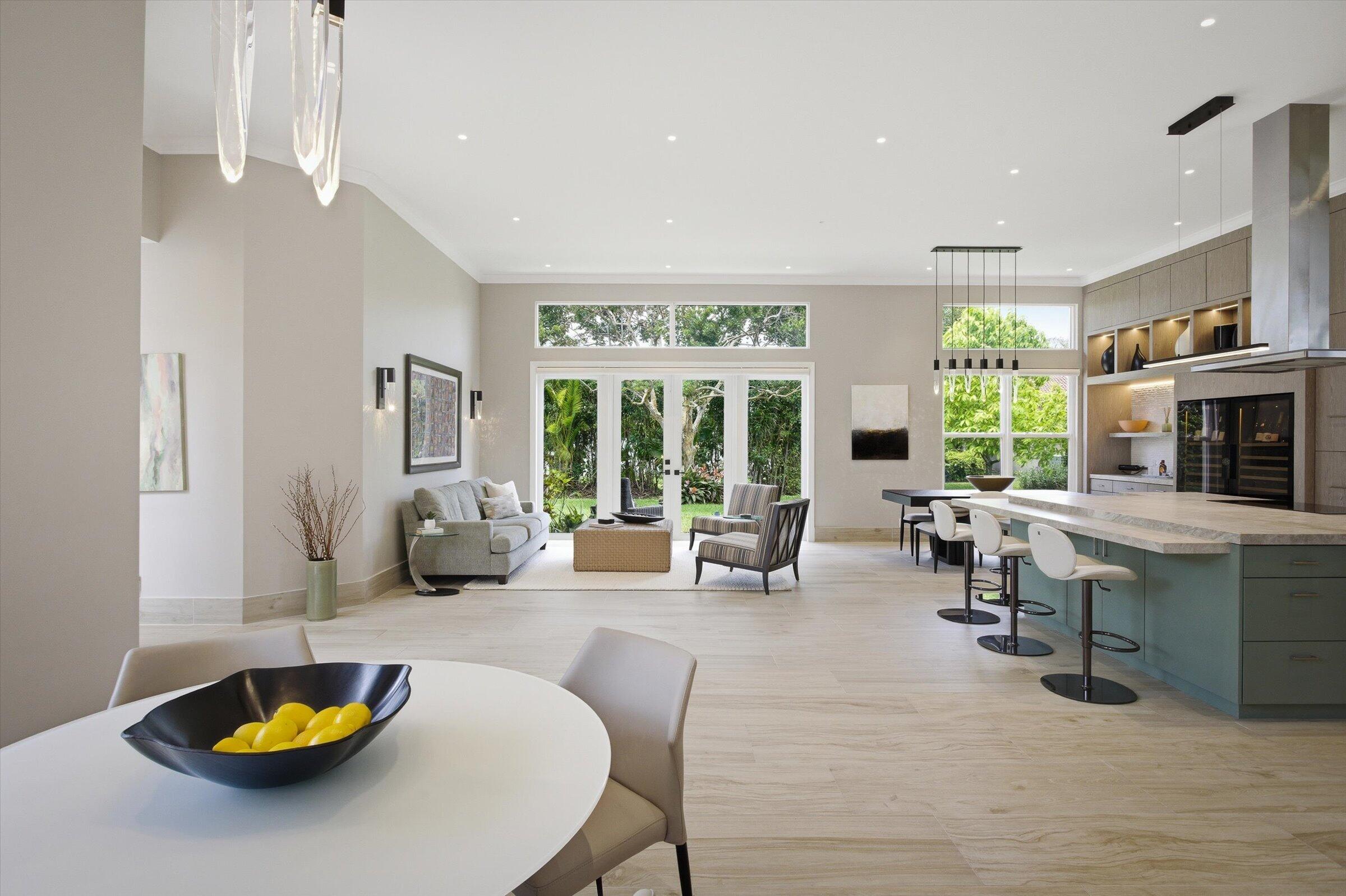 WESTON HILLS COUNTRY CLUB - Residential