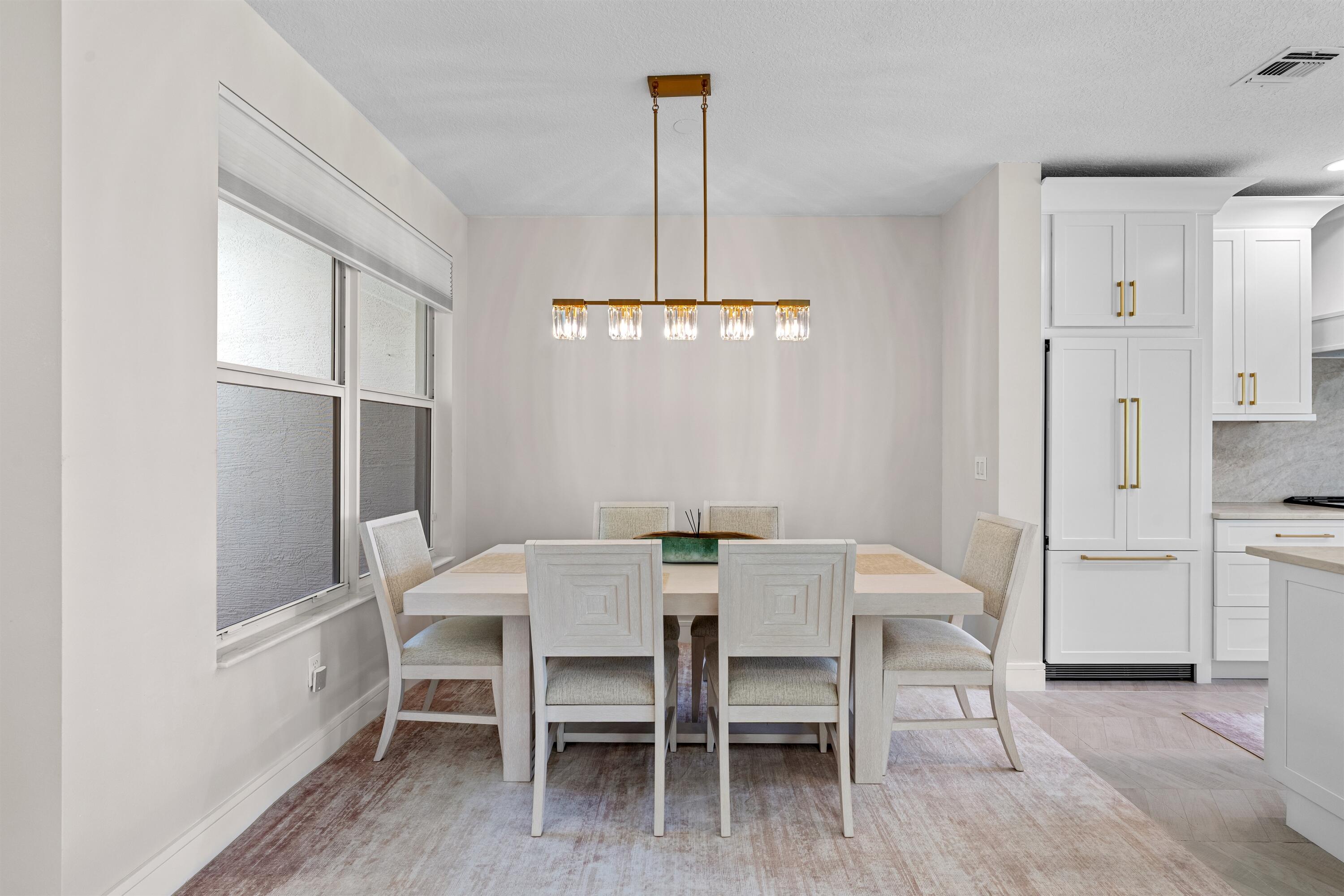 BLUE LAKE TOWNHOMES - Residential