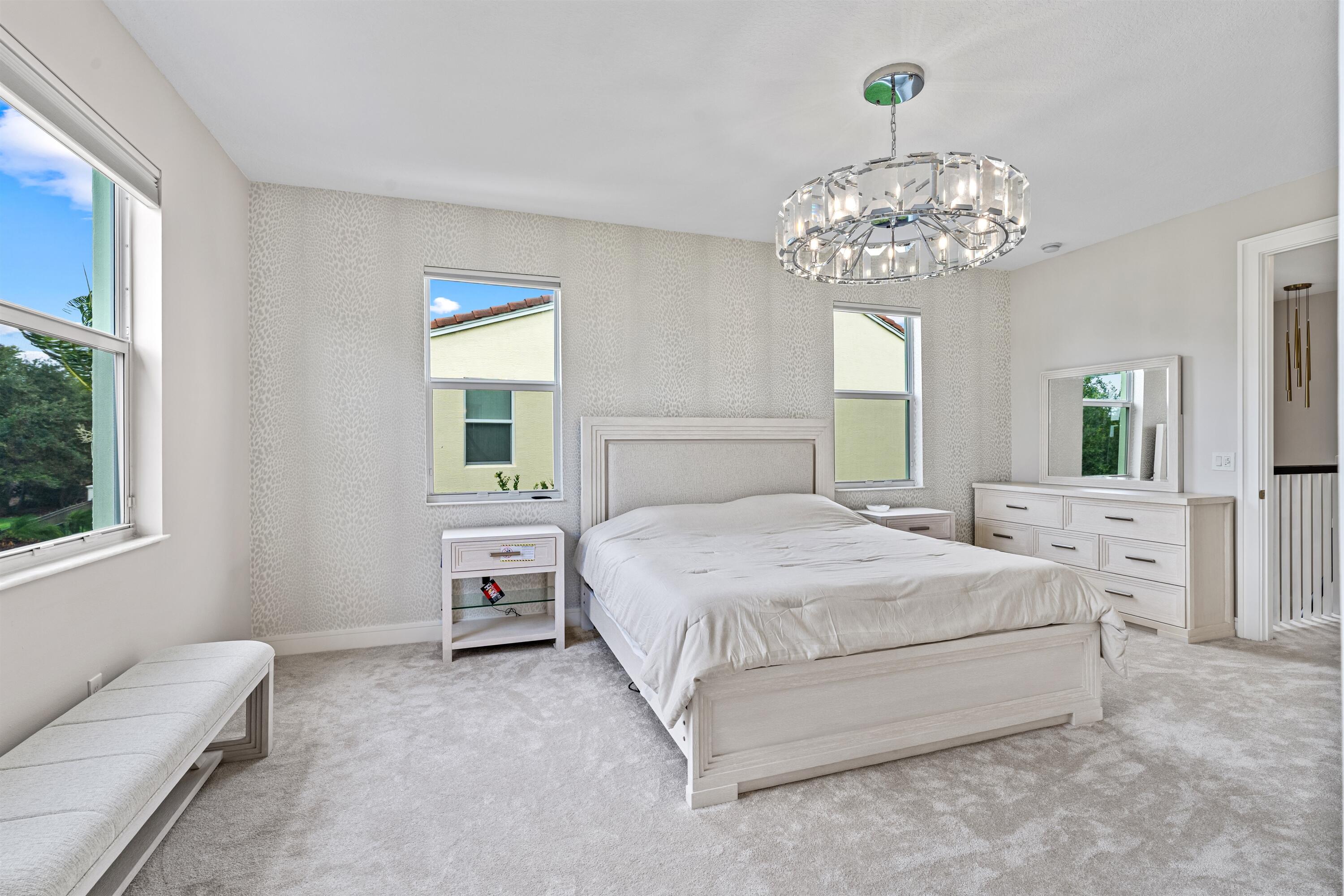 BLUE LAKE TOWNHOMES - Residential