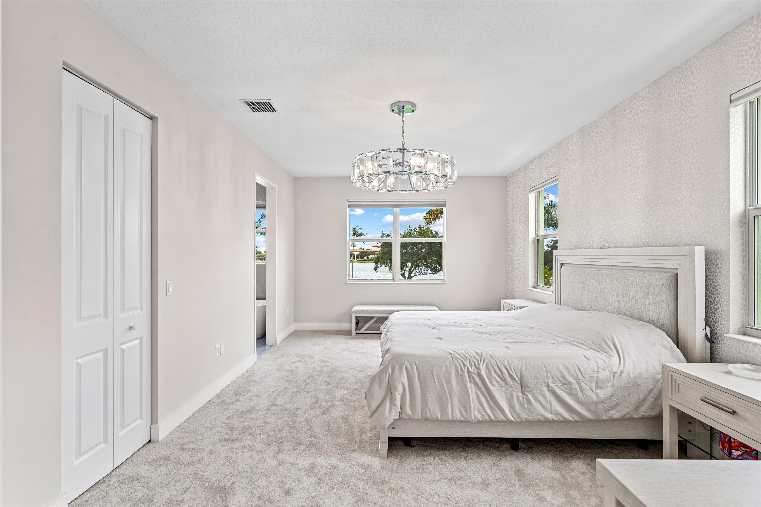 BLUE LAKE TOWNHOMES - Residential