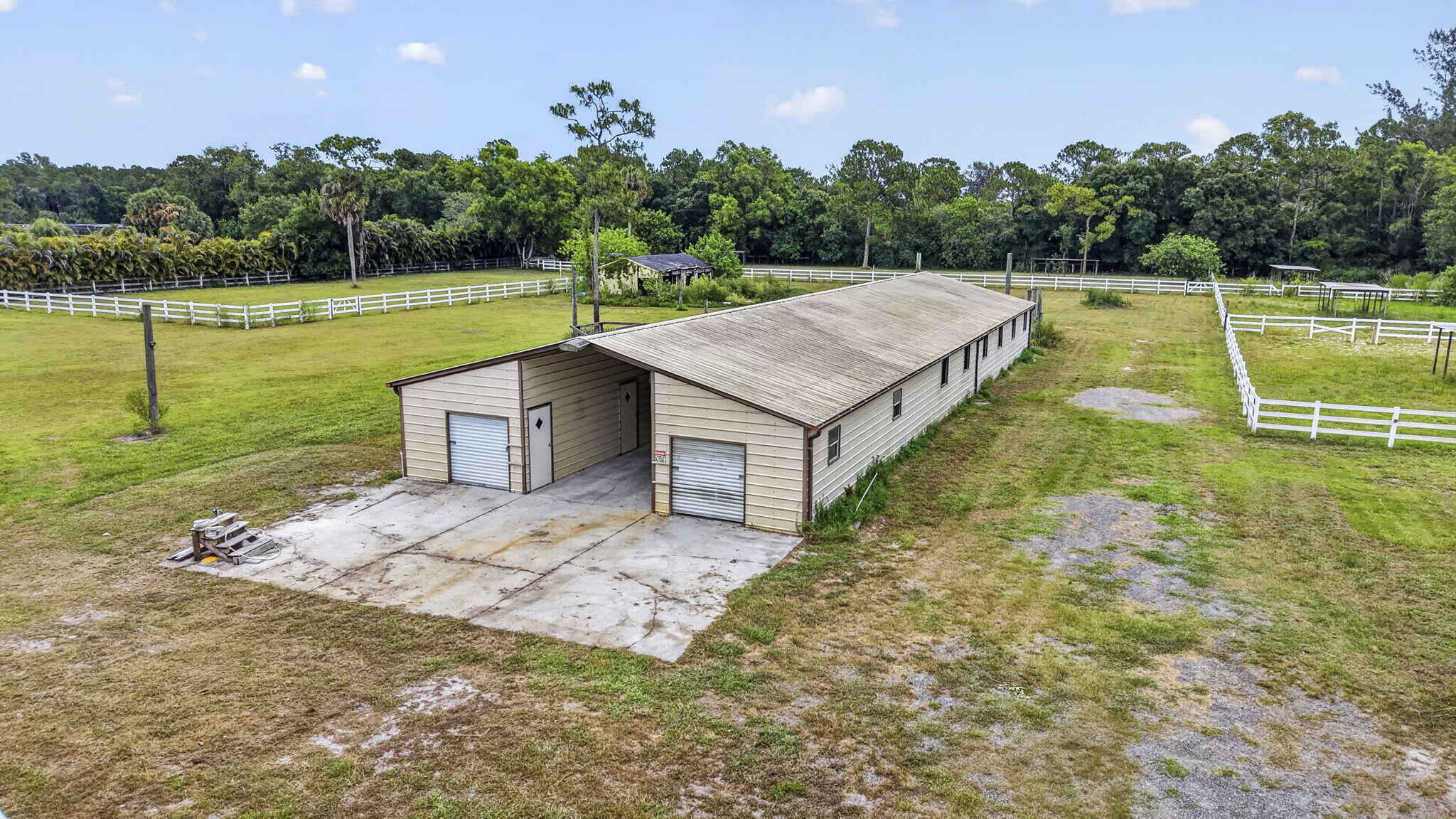 Loxahatchee Groves - Land
