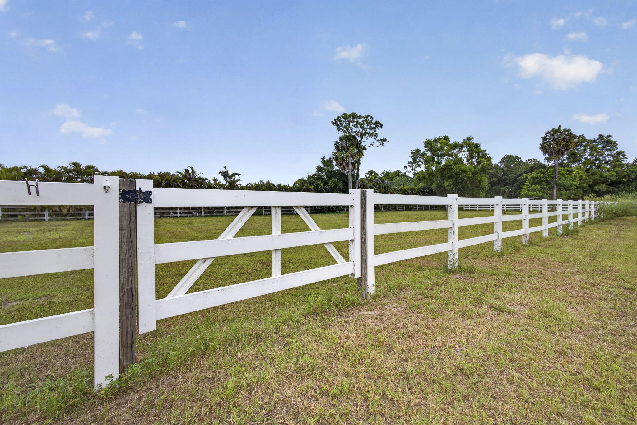 Loxahatchee Groves - Land
