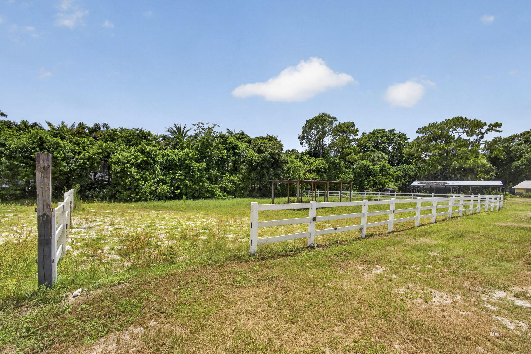 Loxahatchee Groves - Land